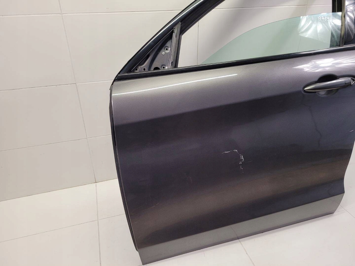 door front left side Alfa Romeo Stelvio 2017