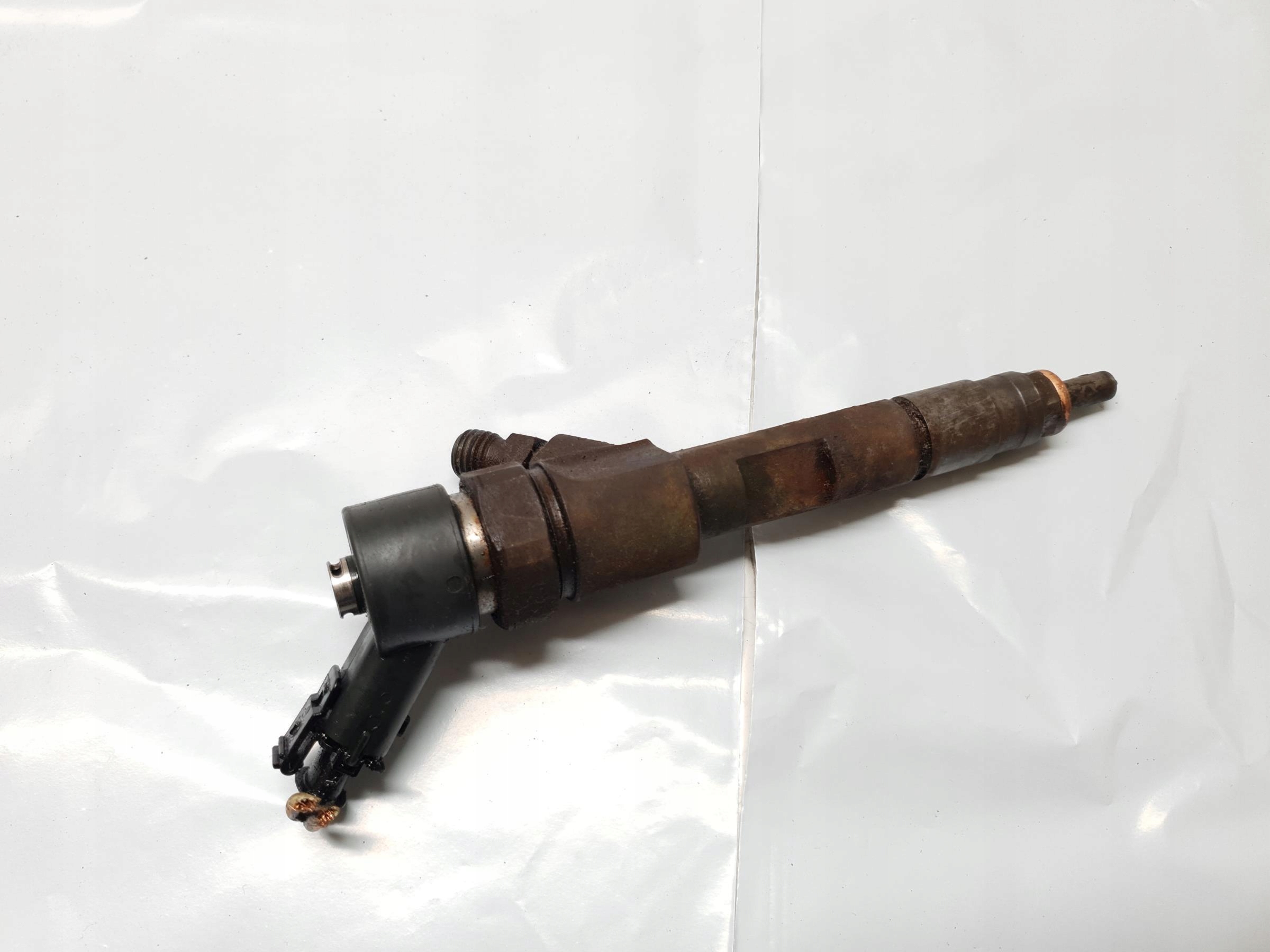 WTRYSKIWACZ RENAULT SCENIC II 1.9 DCI 0445110110B Producent części Renault