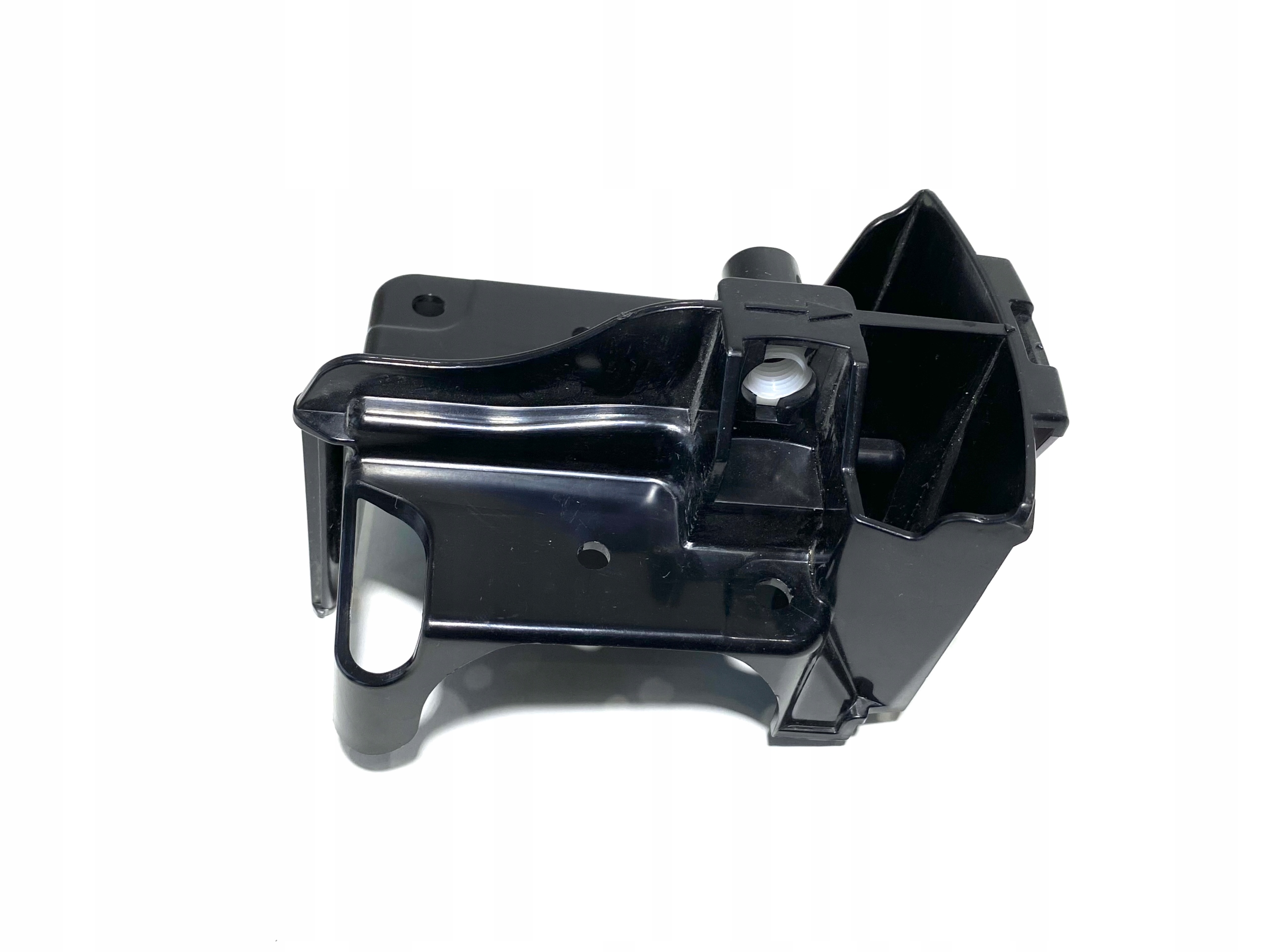 Кронштейн решетки грили BMW F01 F02 F10 F11 7314028