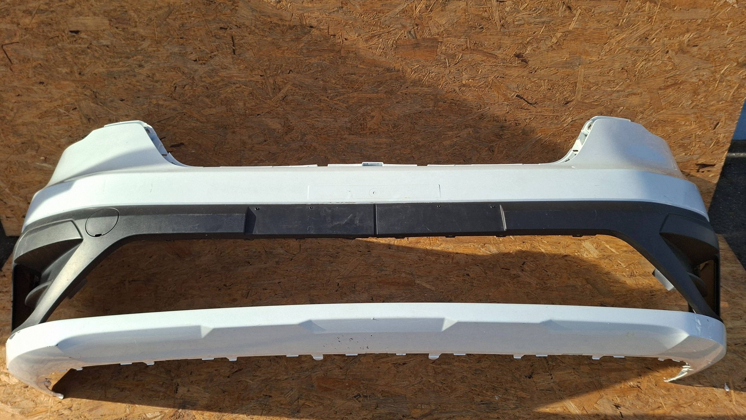 front bumper 620226941R RENAULT TARFIC IV 2021