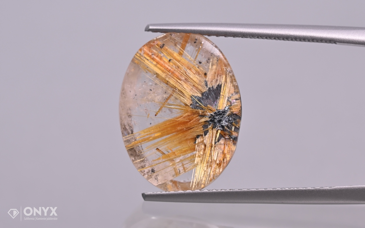 Křemen s rutilem mělký ovál 16,5x12,5 mm