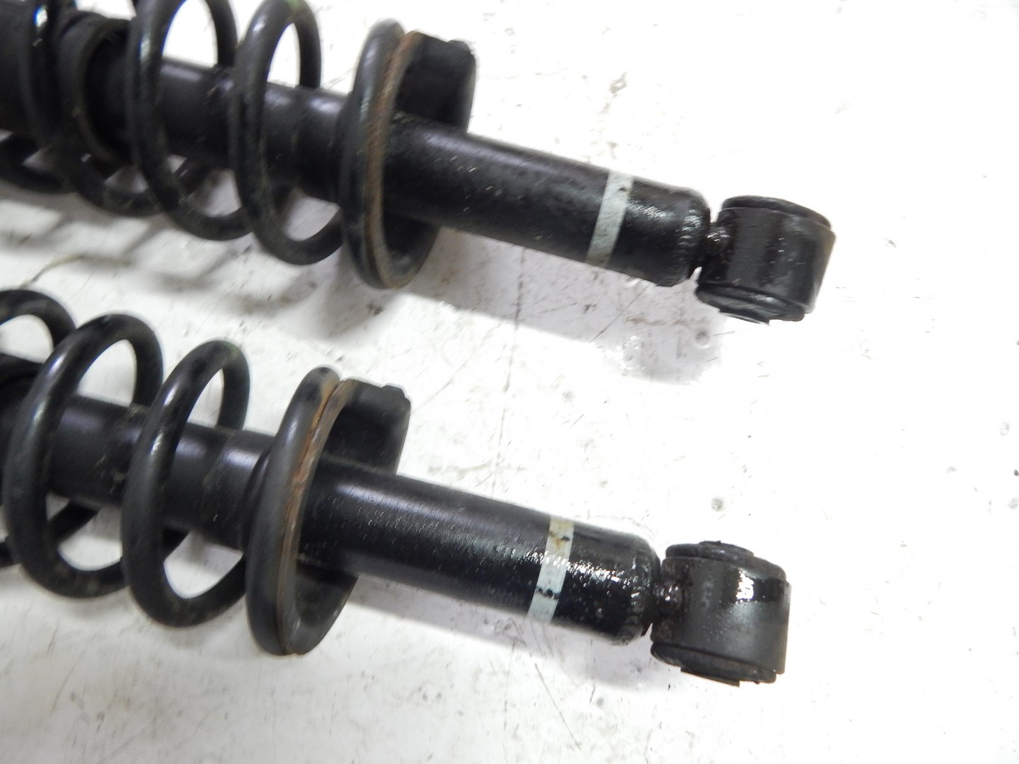 AMORTYZATORY TYL MITSUBISHI ASX 1.6 B 10-19 Strona zabudowy przednie lewe