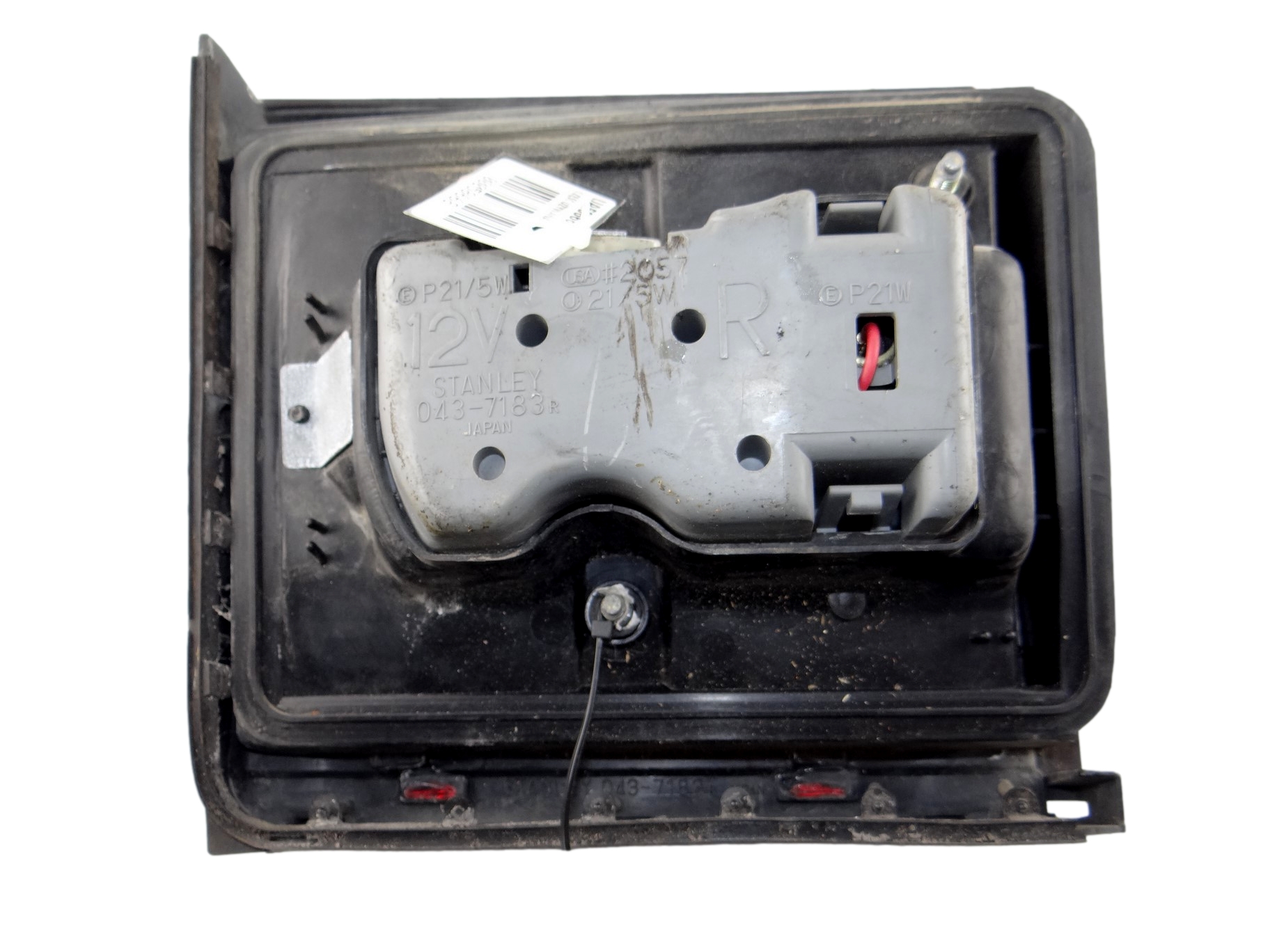 light rear right MITSUBISHI SAPPORO 043-7183R