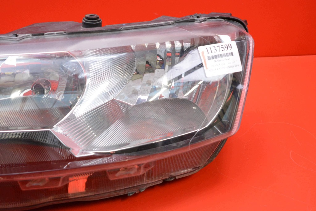 REFLEKTOR links licht vorne EU 5JB941017 SKODA RAPID 12-17
