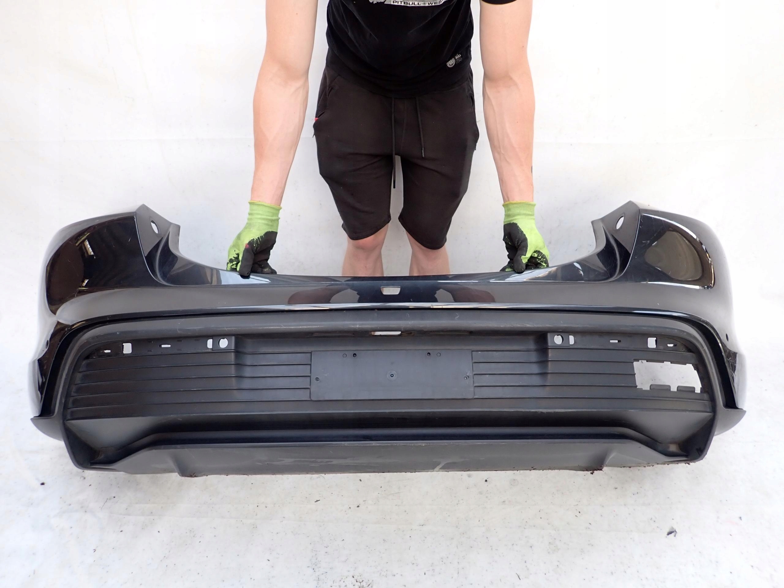 PORSCHE TAYCAN 19-> bumper rear part rear PDC