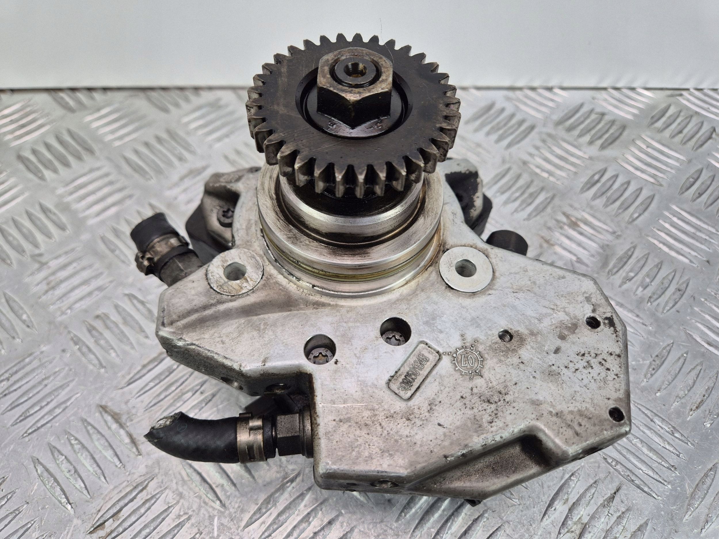 Mercedes E320 CDI W211 Einspritzpumpe A6420106600 OM642.920