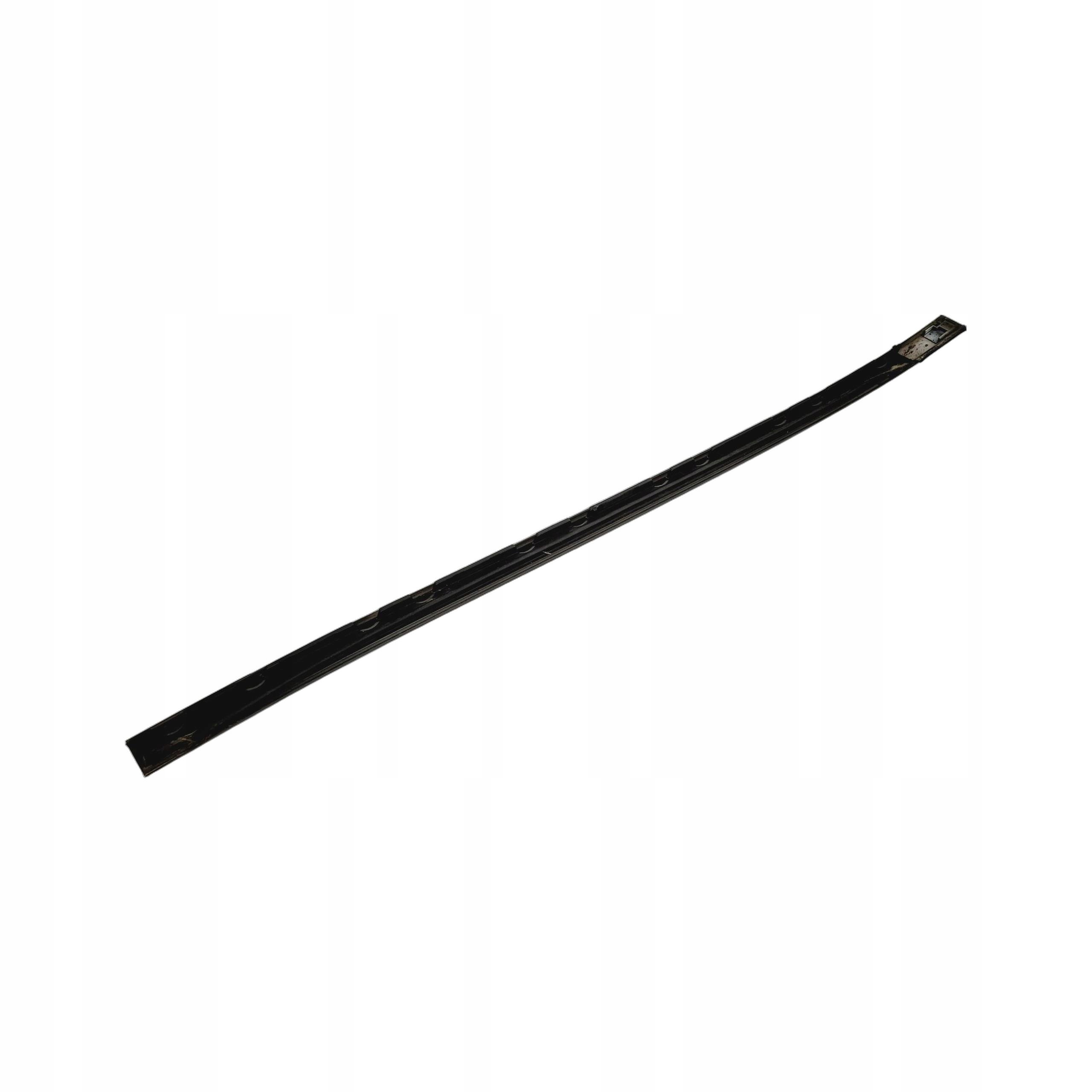 moulding iron left BMW F10