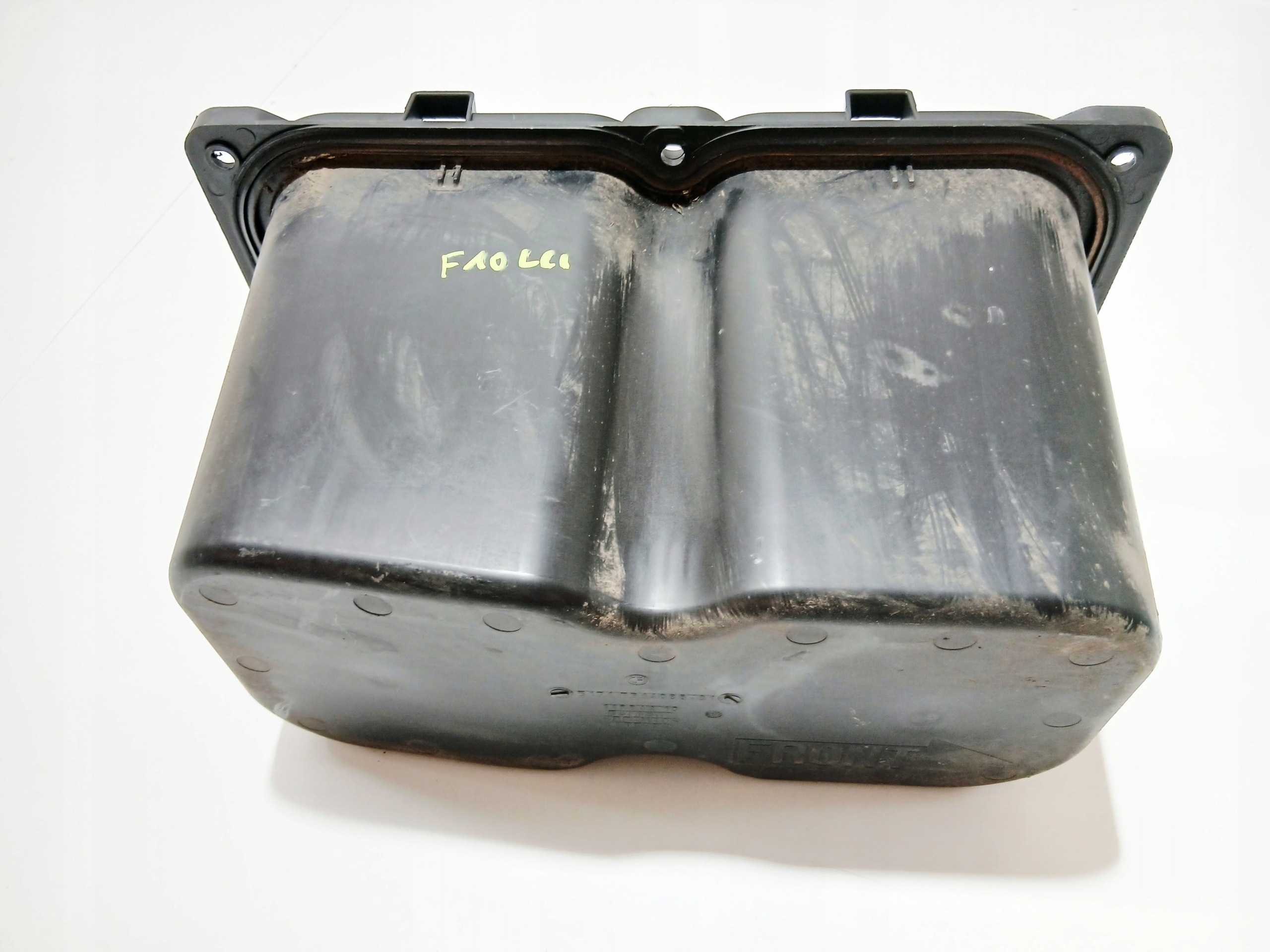 passenger compartment sump boot right BMW F10 OE 7314088