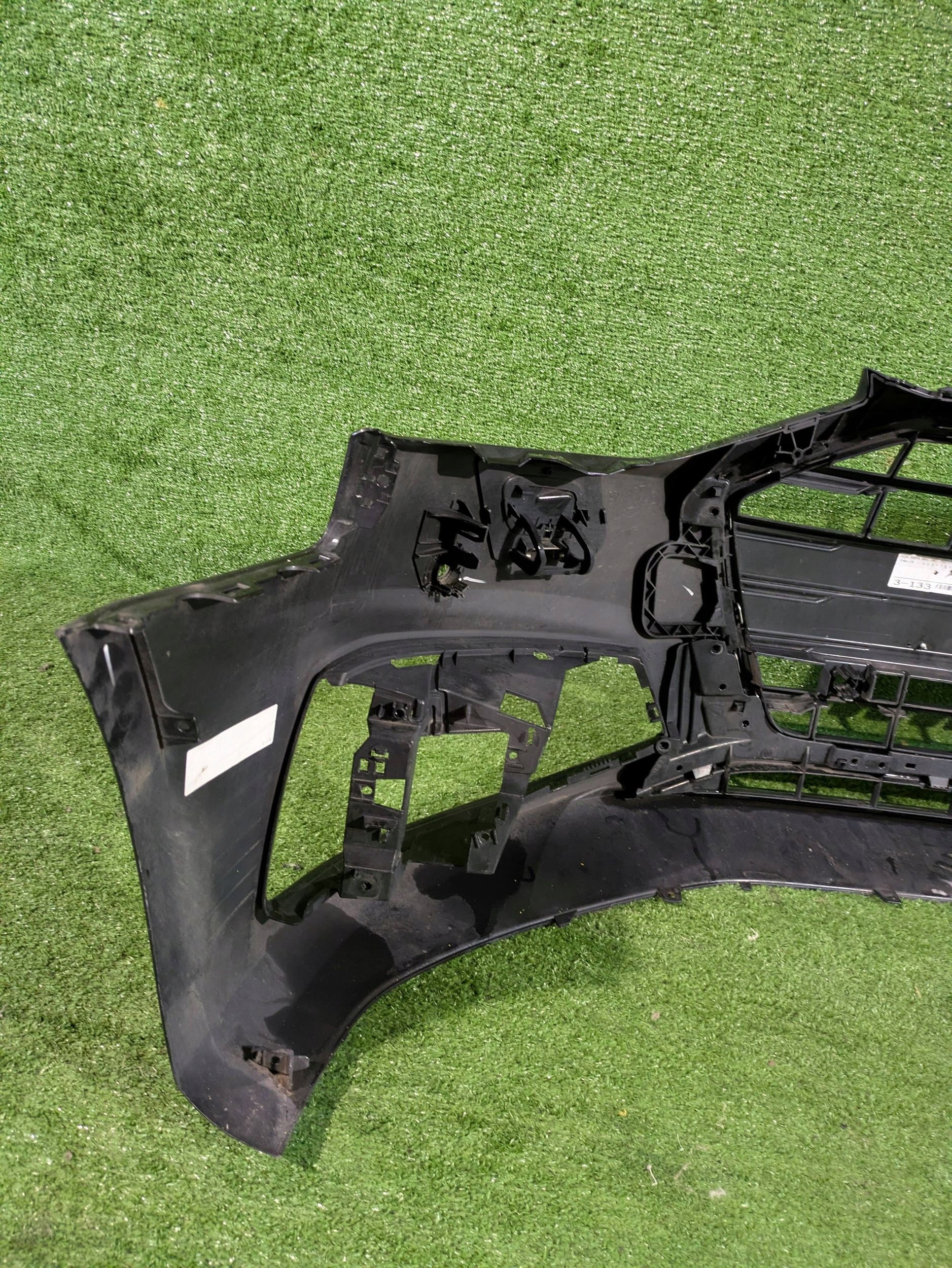 nárazník přední předek AUDI A4 B9 LIFT NR.Z8328