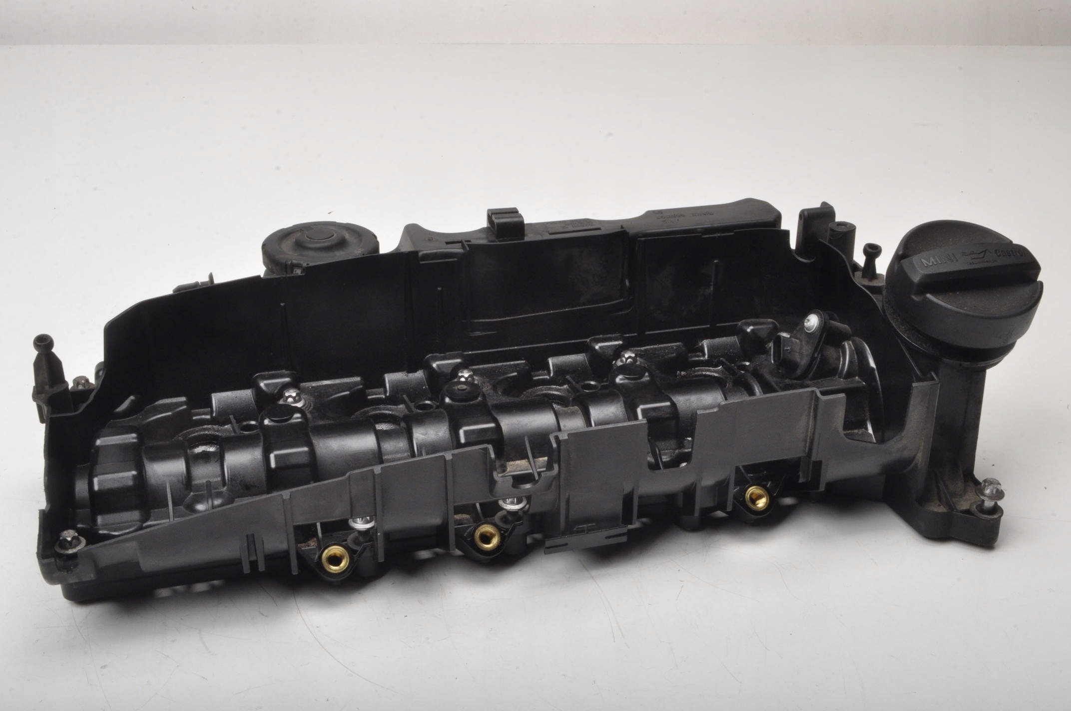 MINI F55 BMW F39 F45 2.0 D POKRYWA ZAWORÓW 8581797