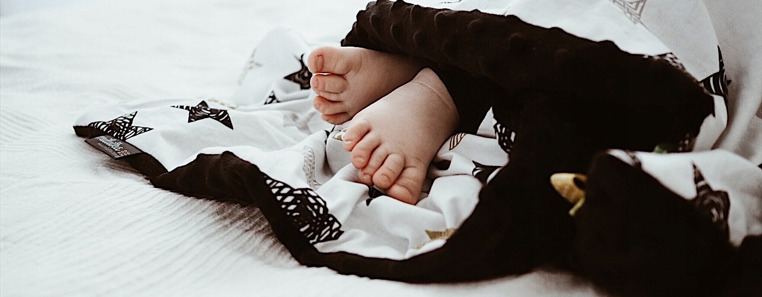 MILUTKA osłonka na pas samochodowy ochraniacz do auta samochodu na rzep Rodzaj nakładka na pasy