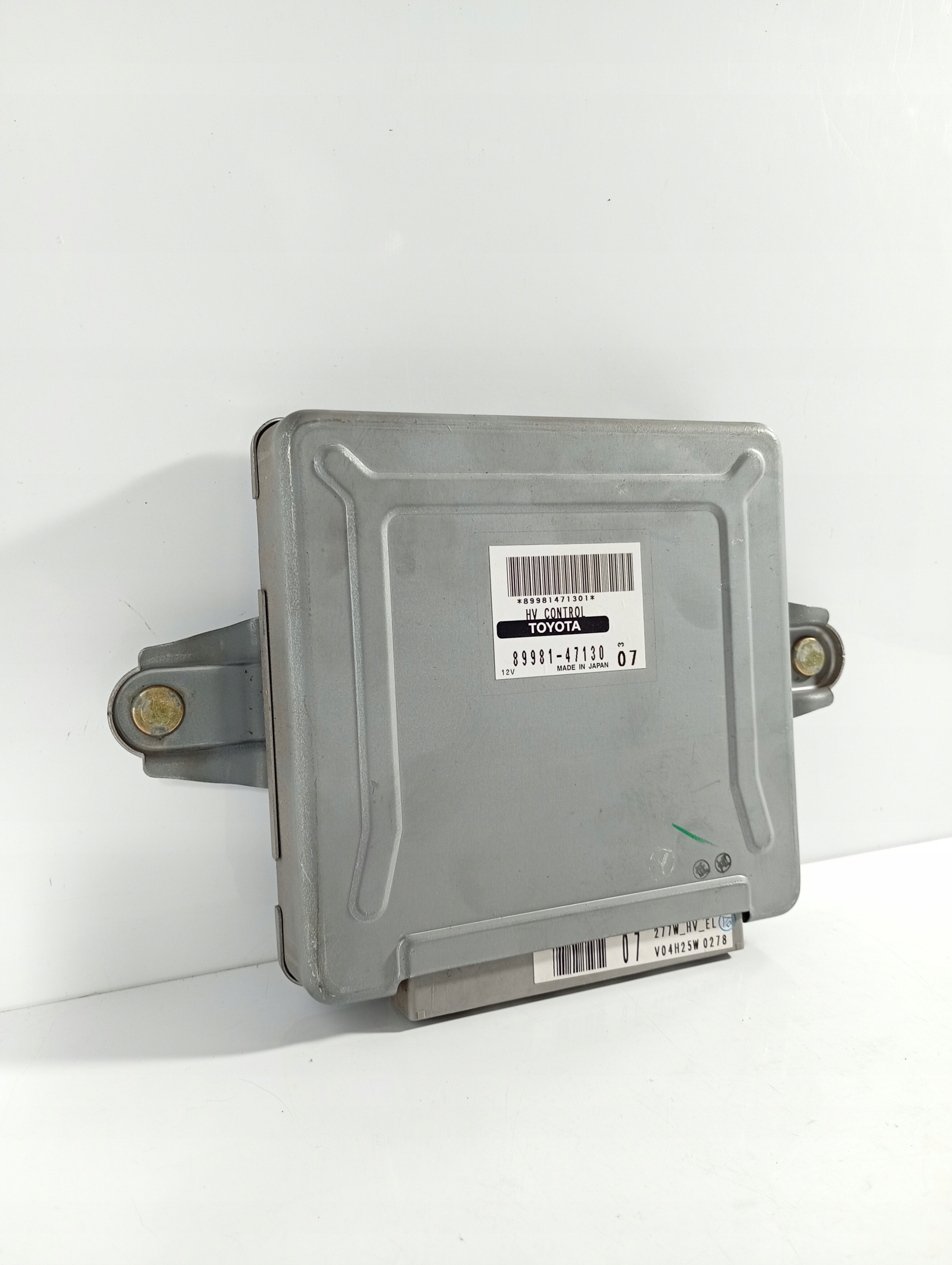 Toyota Prius Hybrid 2 II 03-09 control unit computer HV 8998147130