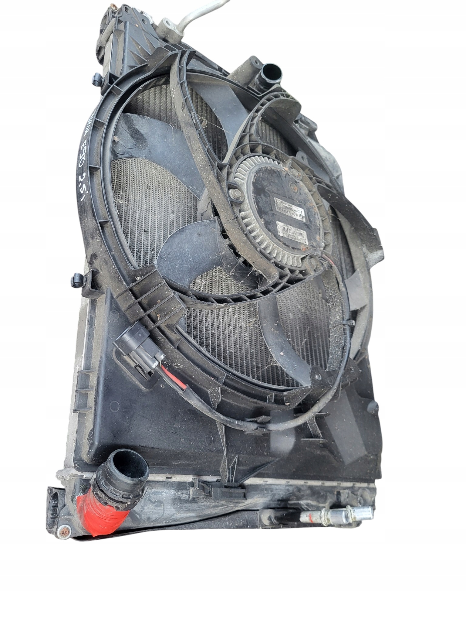 KOMPLET chladiče ventilátor BMW E90 E91 2.5i N52