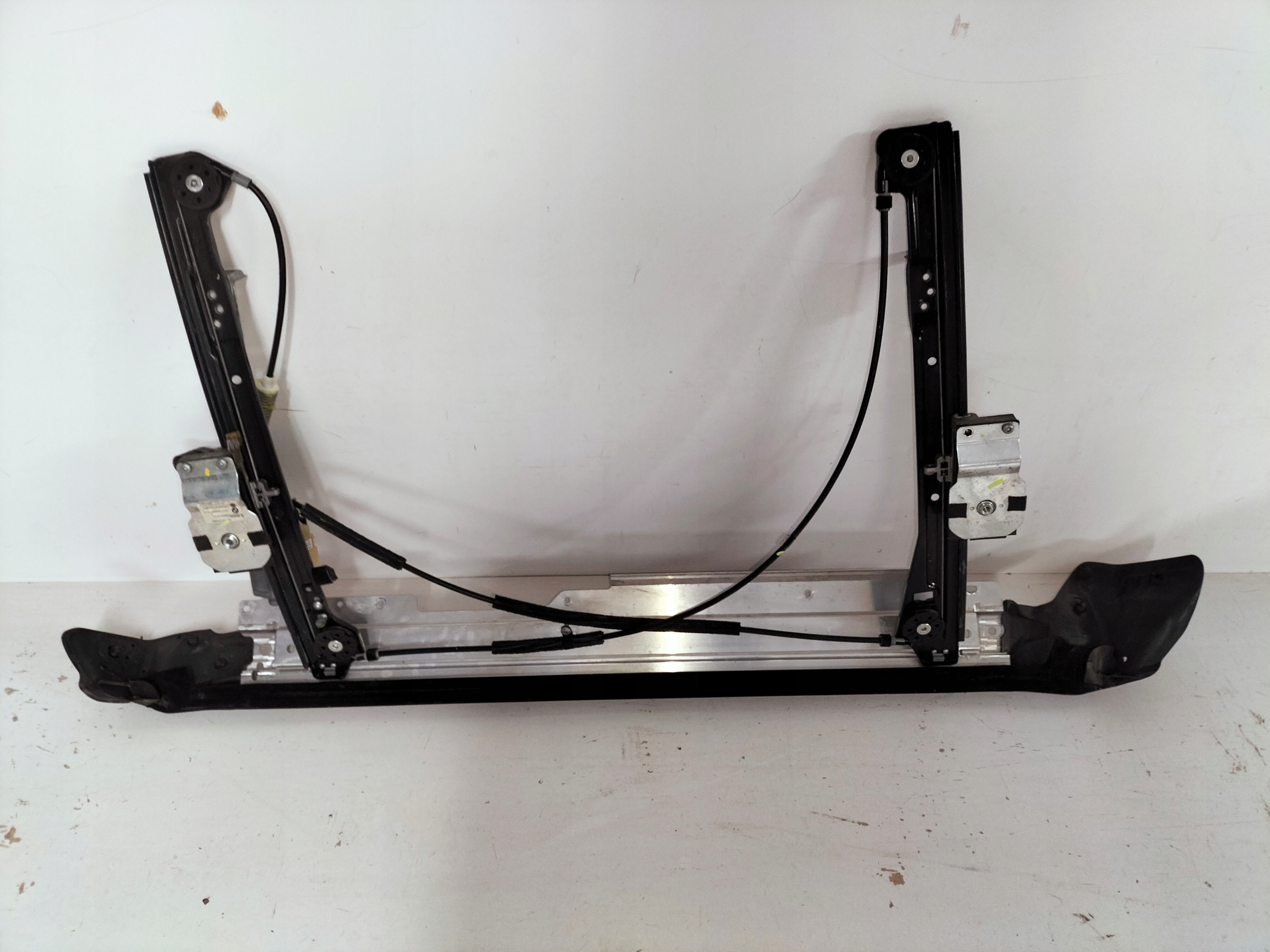 window regulator right MINI COOPER R55 R56 06