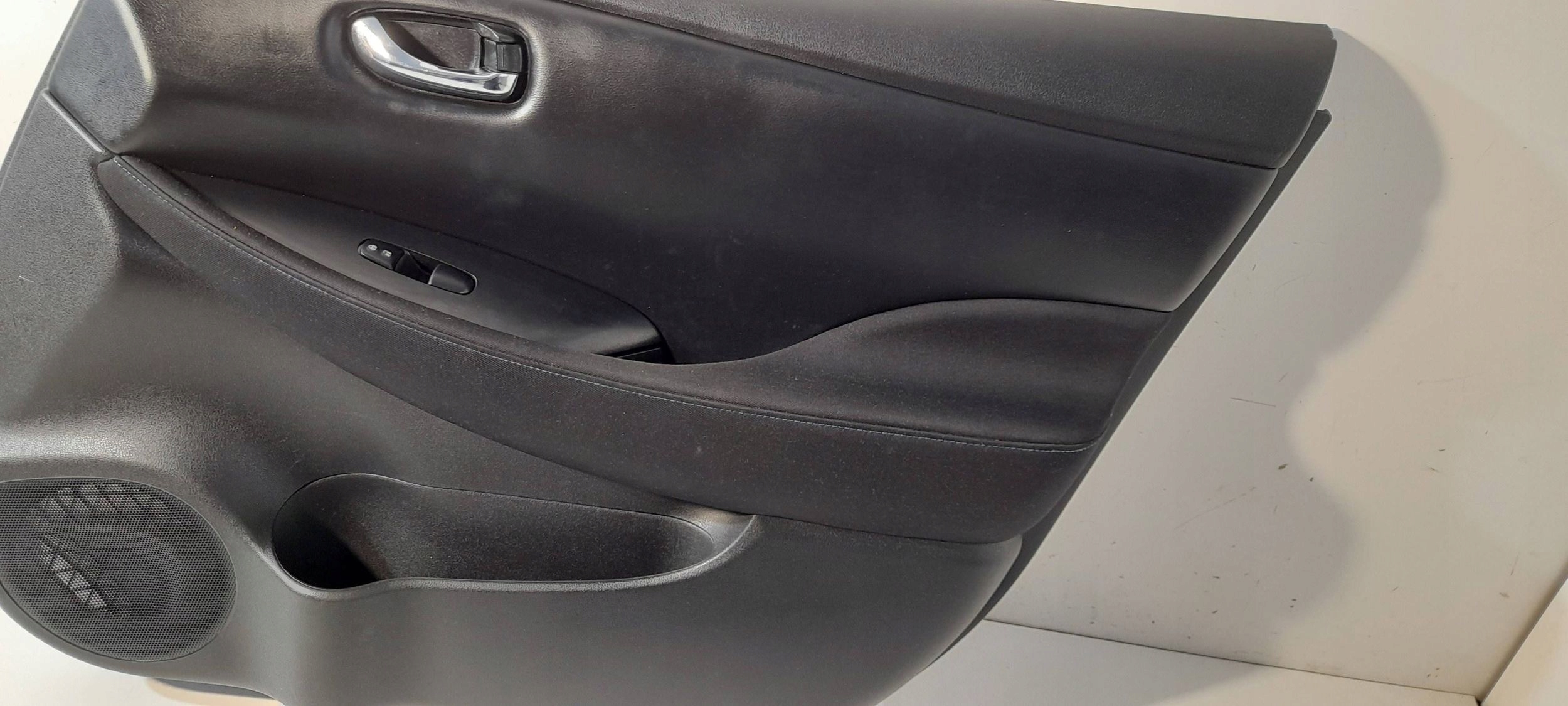 Nissan Leaf II ZE1 side door front right 80922-3NL0A (ET196)