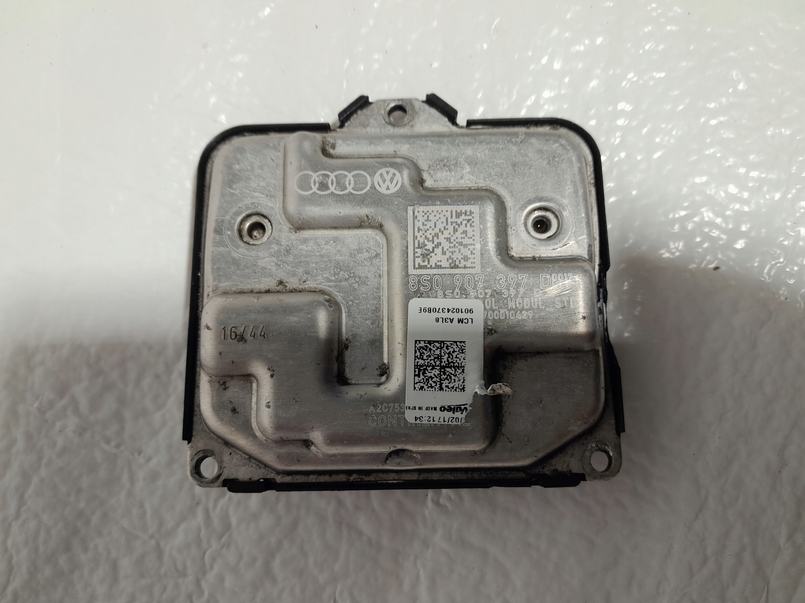 AUDI A4 B9 control unit module LED 8S0907397D