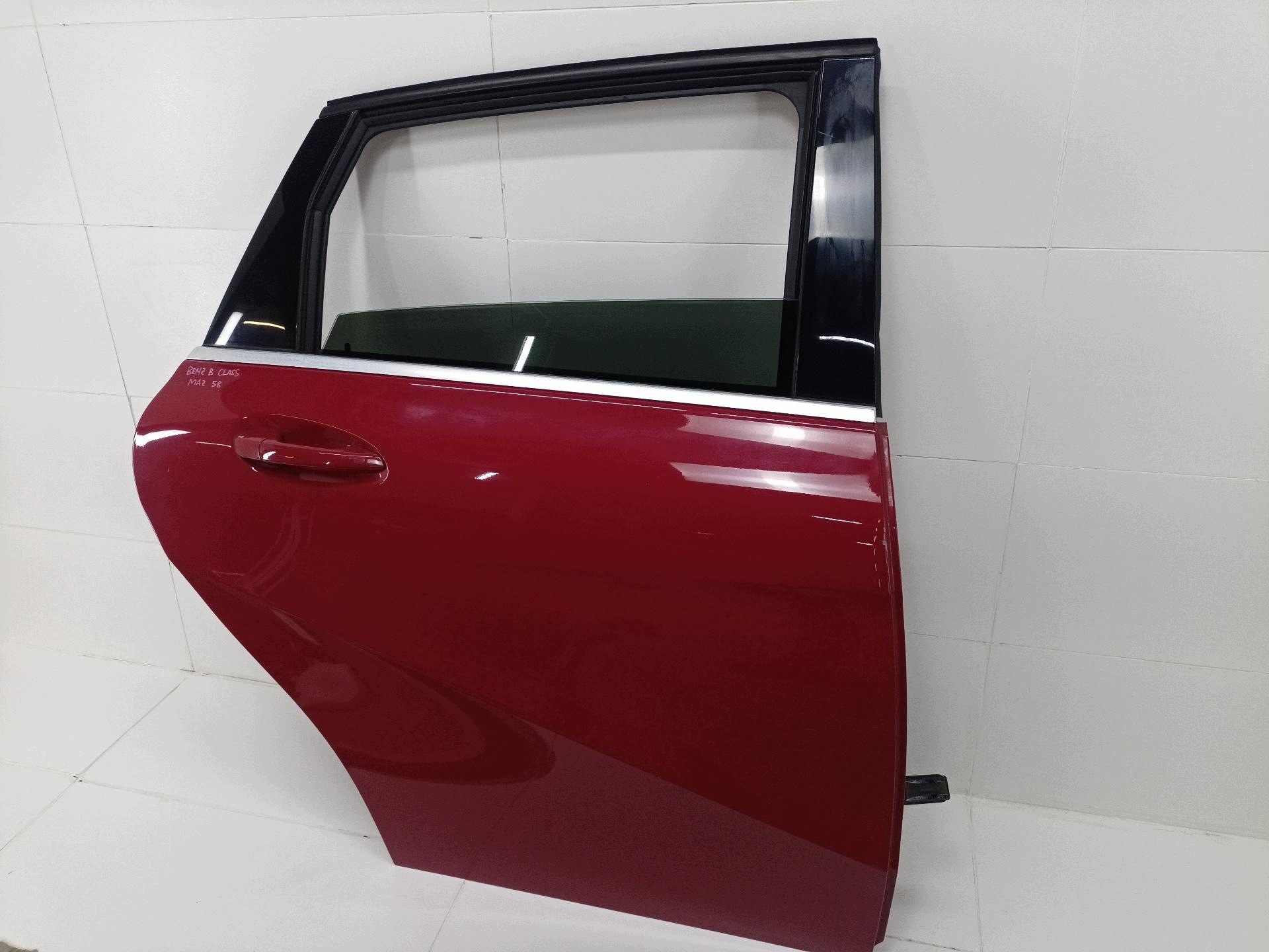 door rear part right side Mercedes-Benz B W246 2013