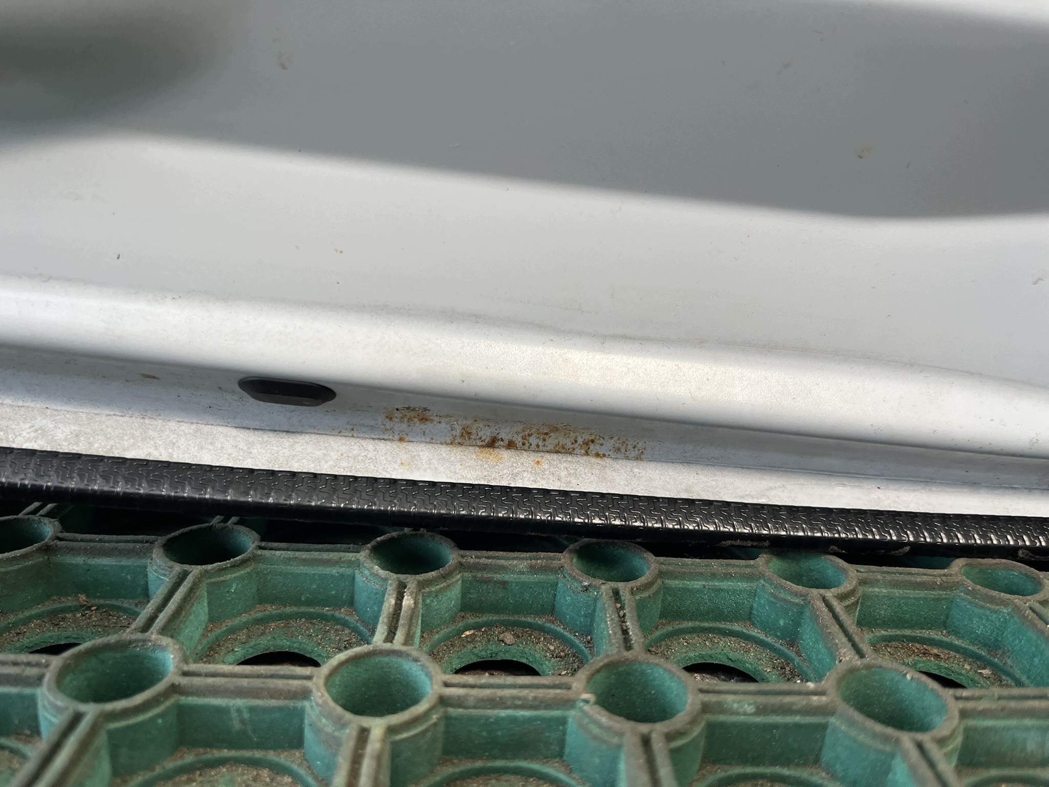 DACIA SANDERO and 08-12 boot doors boot colour OV369 0V369