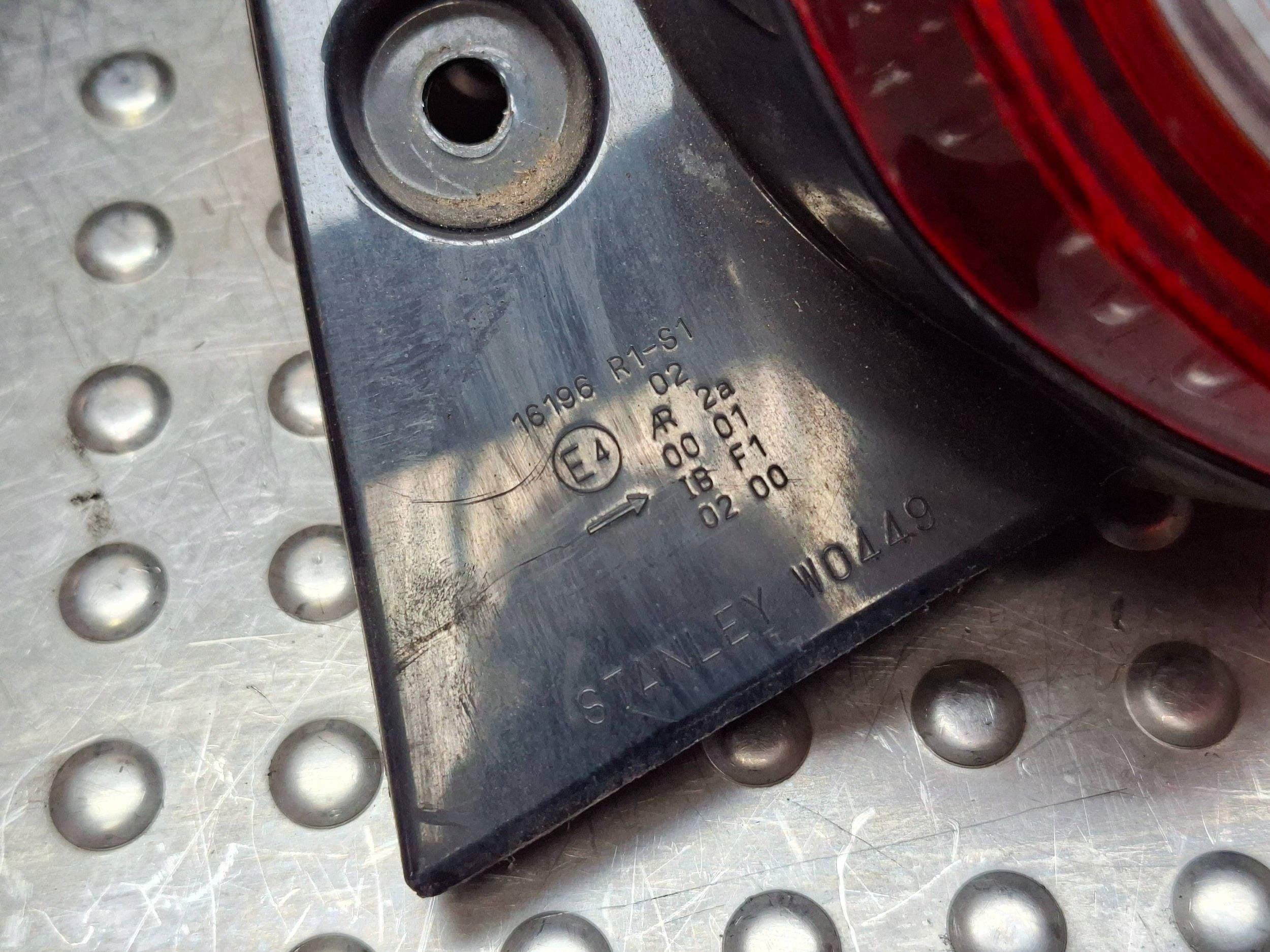 light rear part right MITSUBISHI SPACE STAR II 13- EU