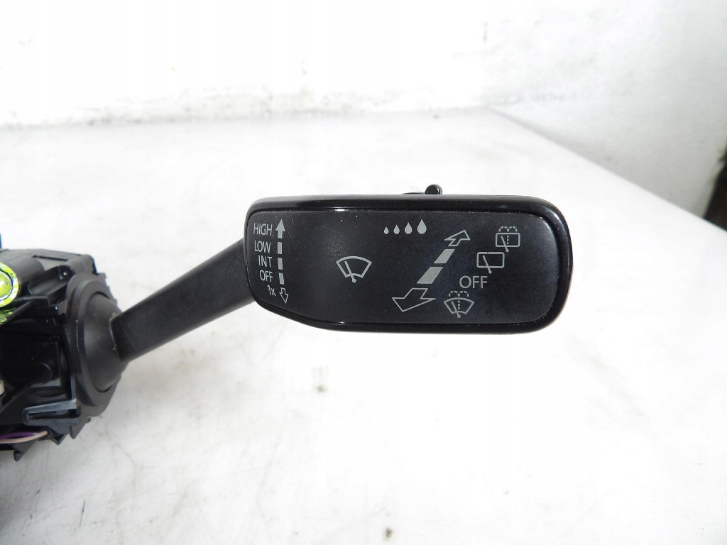 SKODA RAPID Commodo essuie glace 2Q0953507E