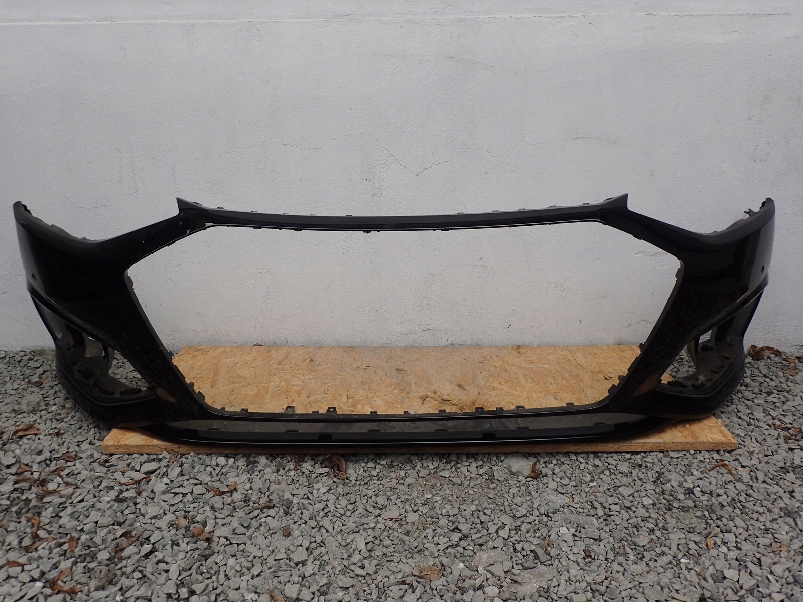 bumper front front AUDI A4 B9 8W LIFT 2019