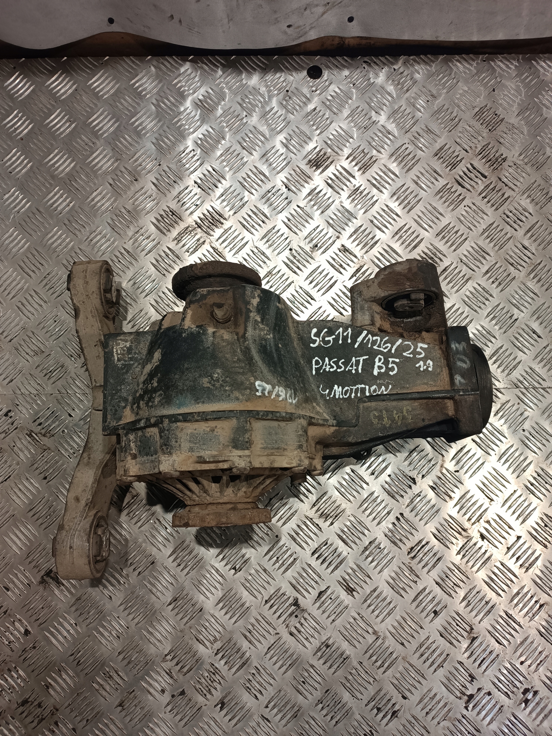 differential diff rear part VW PASSAT B5 4MOTTION 1999r 1.9TDi