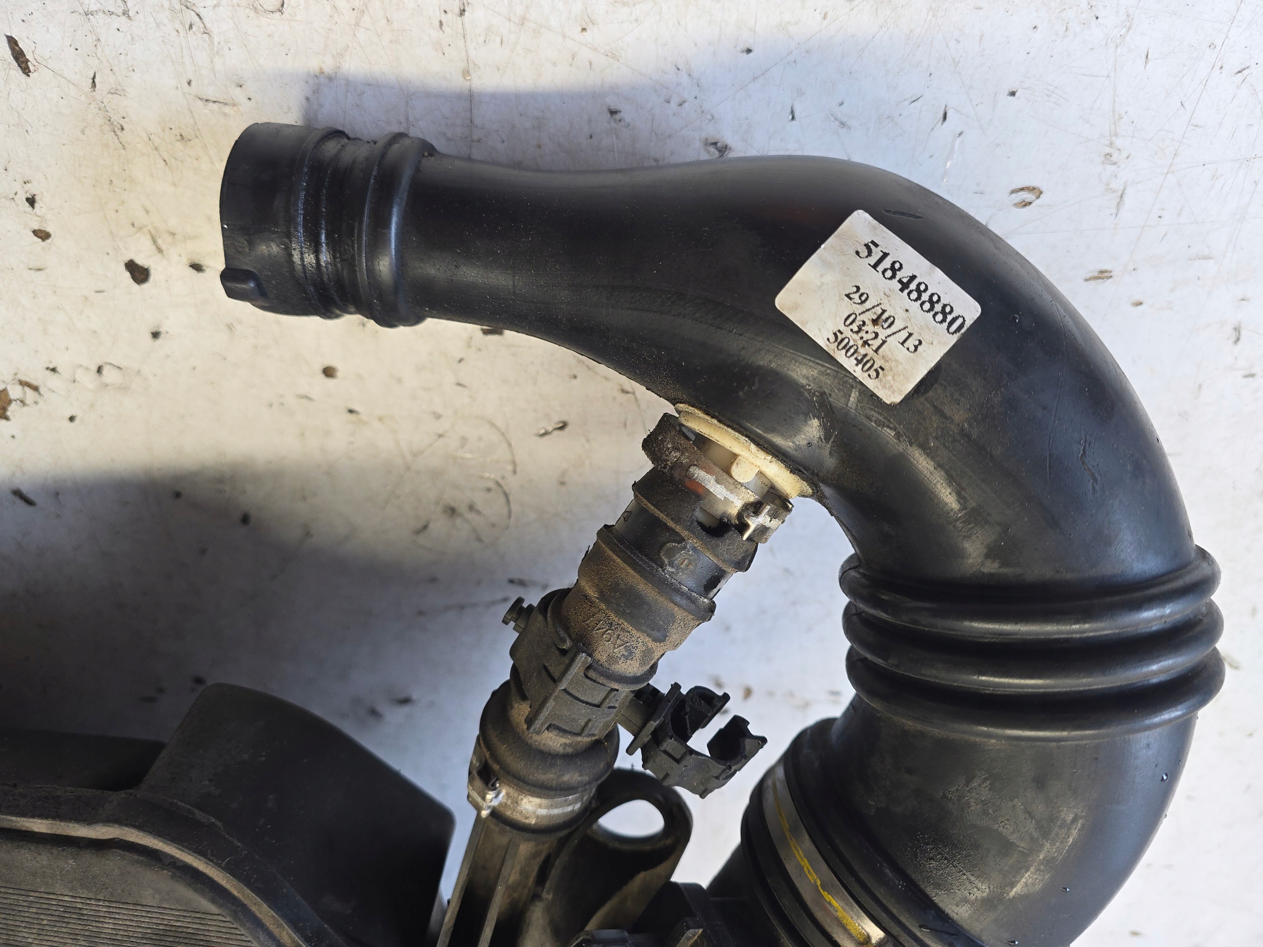 OPEL COMBO D DOBLO II Gehäuse filter luft Z PRZEWODEM 1.3 DIESEL