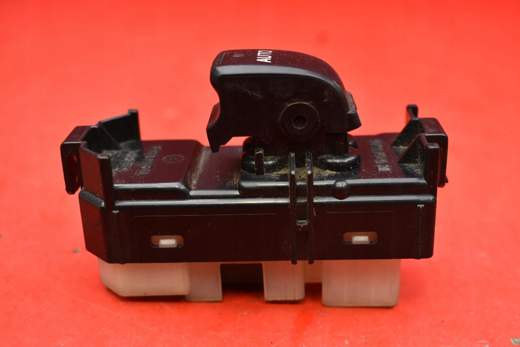 switch lifting windows left rear part 514746 LEXUS ES 330 4 IV XV30 03-06