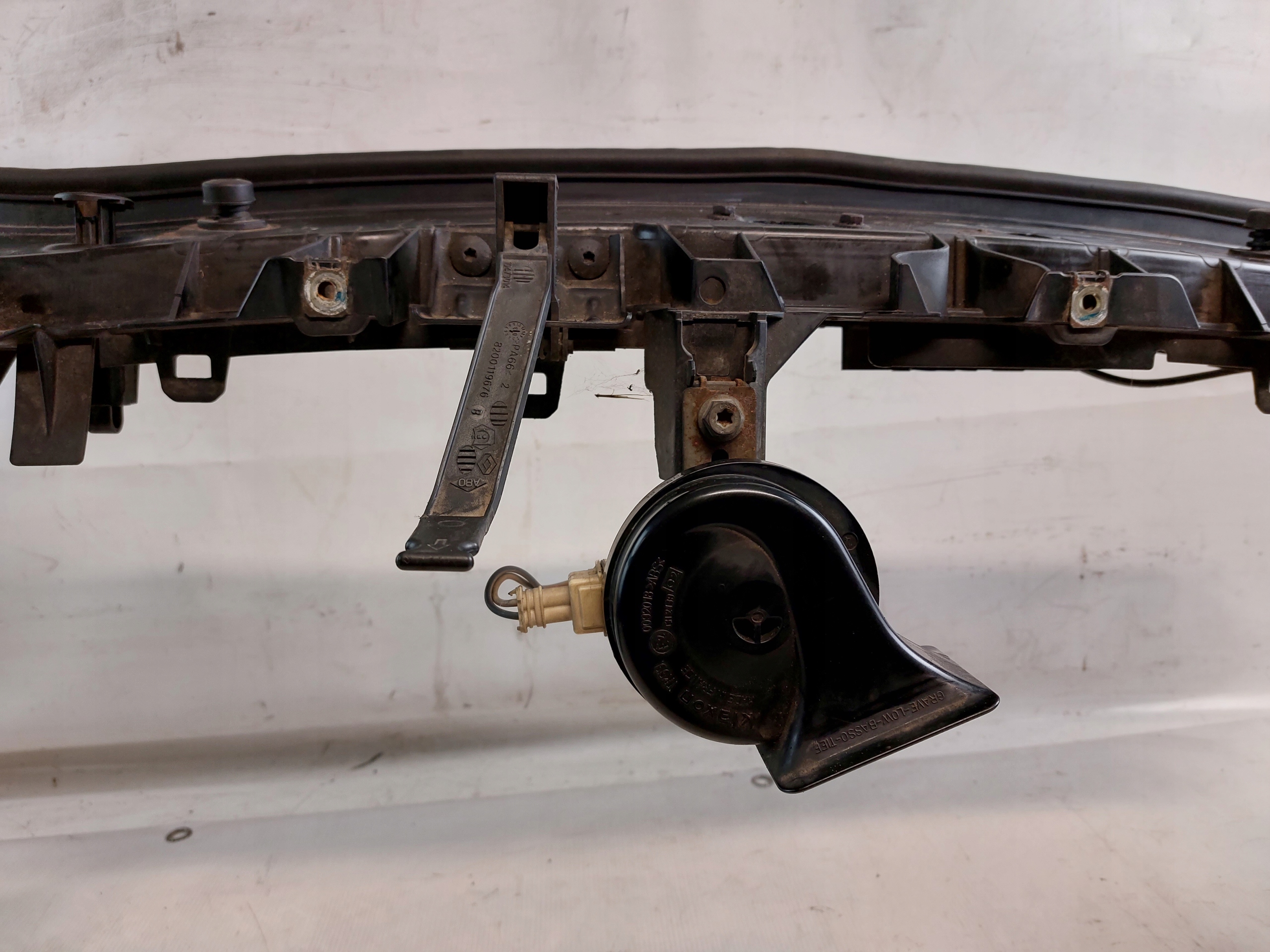 support panel for radiators pillar RENAULT SCENIC II 1.9DCI
