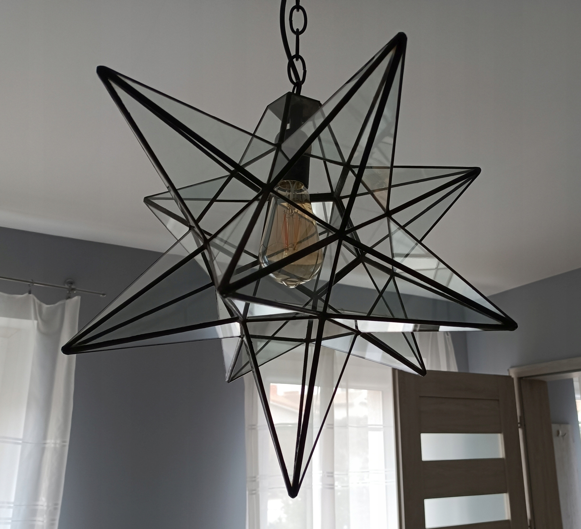 Lampa sufitowa LOFT szklana Gwiazda na łańcuchu Kolekcja Loft Gwiazda