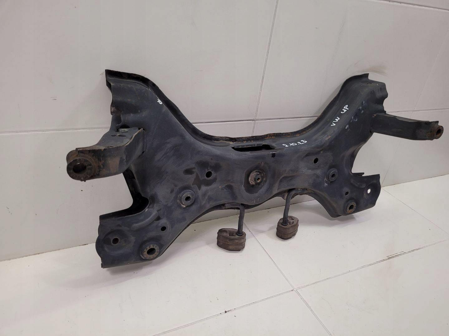 axle beam suspension beam front Volkswagen Up facelift 2016 1S0199315