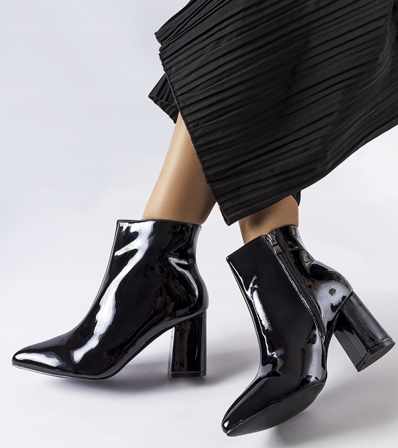 Czarne damskie lakierowane botki na słupku 36 Marka bez marki