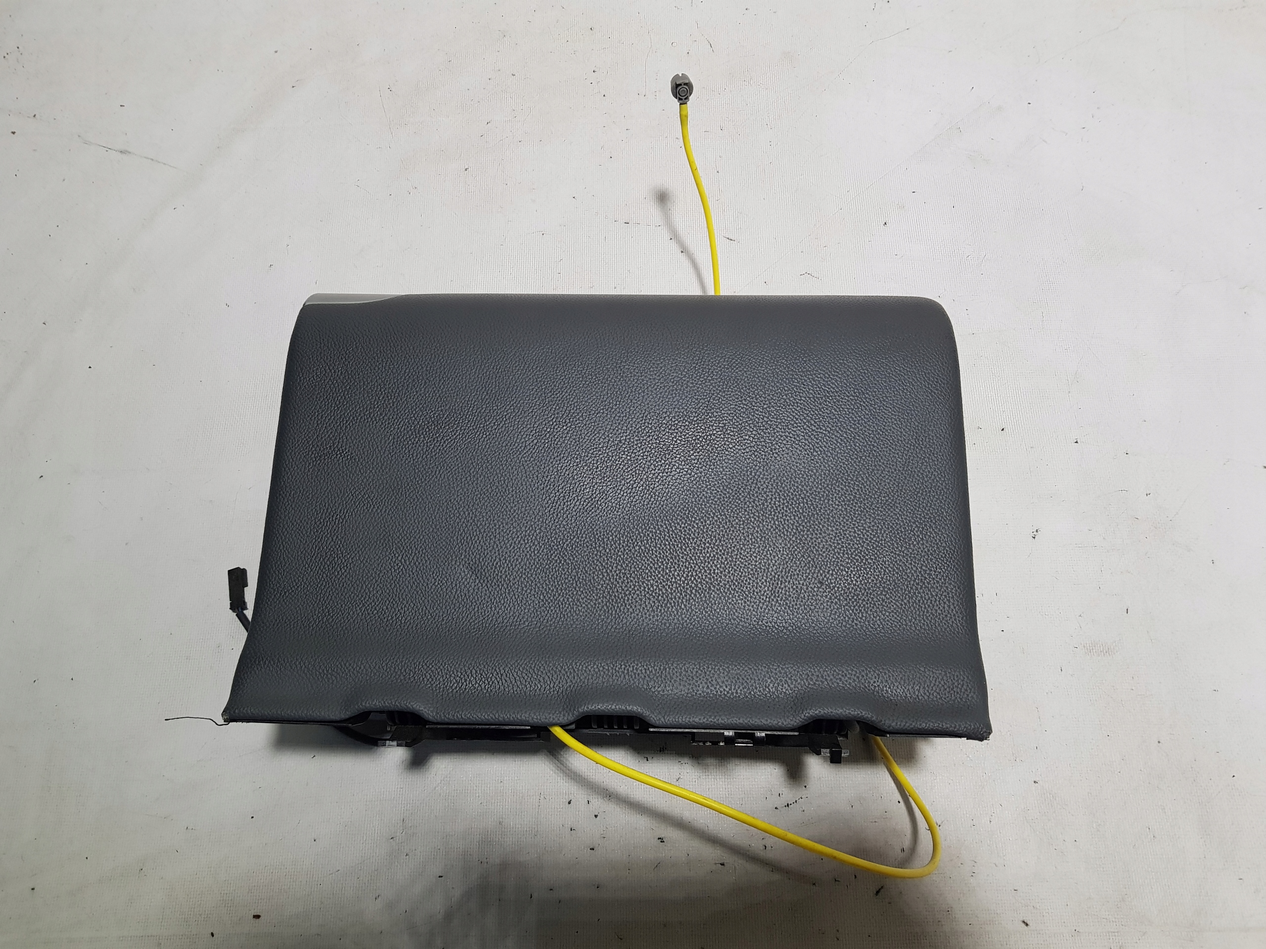 passenger compartment plato MERCEDES SL R230 2308100841