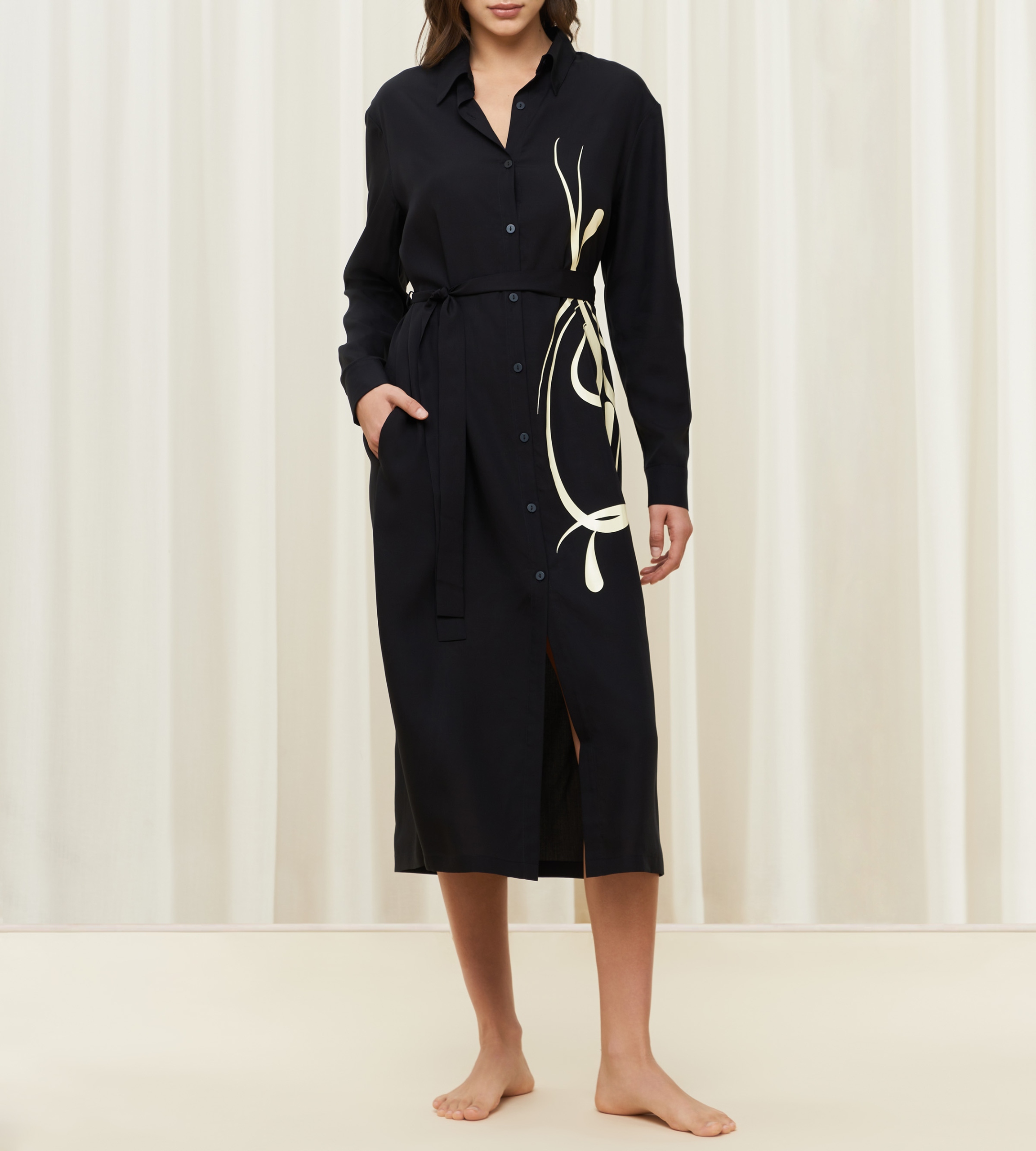 Maxi šaty Triumph šaty MyWear 40