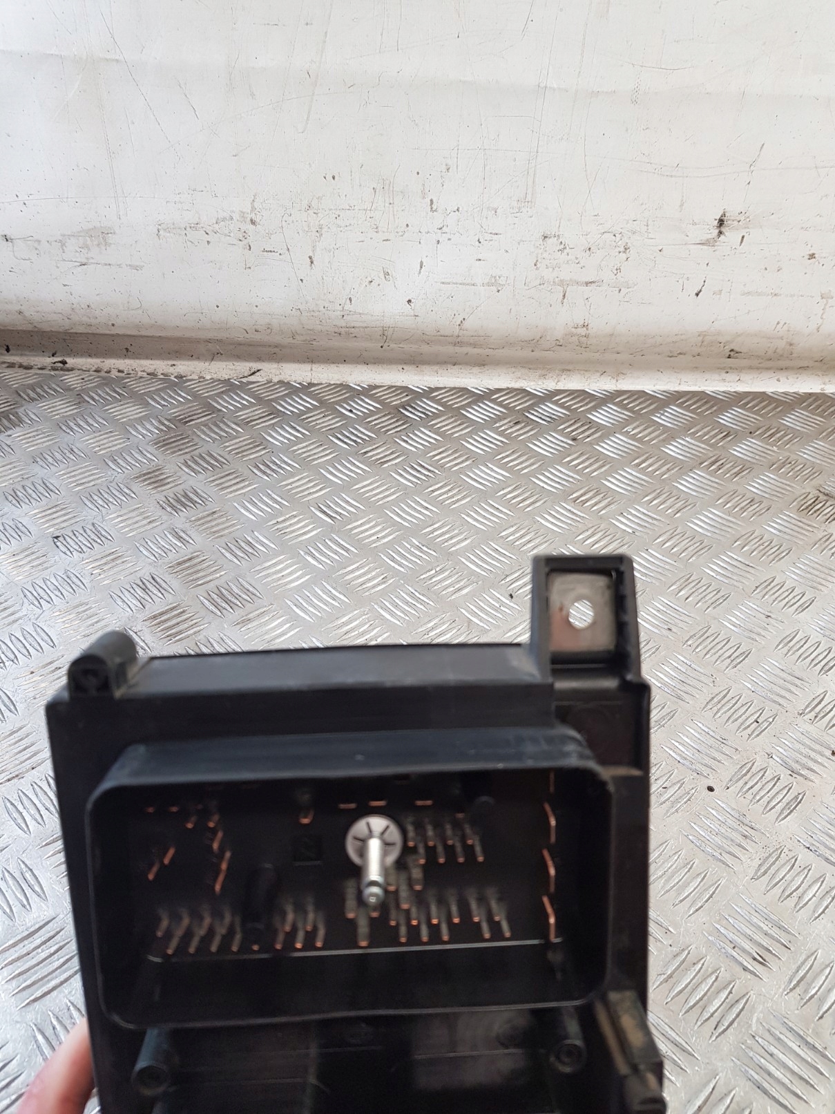 Module fusibles 13250232 OPEL ASTRA H 1.3CDTI