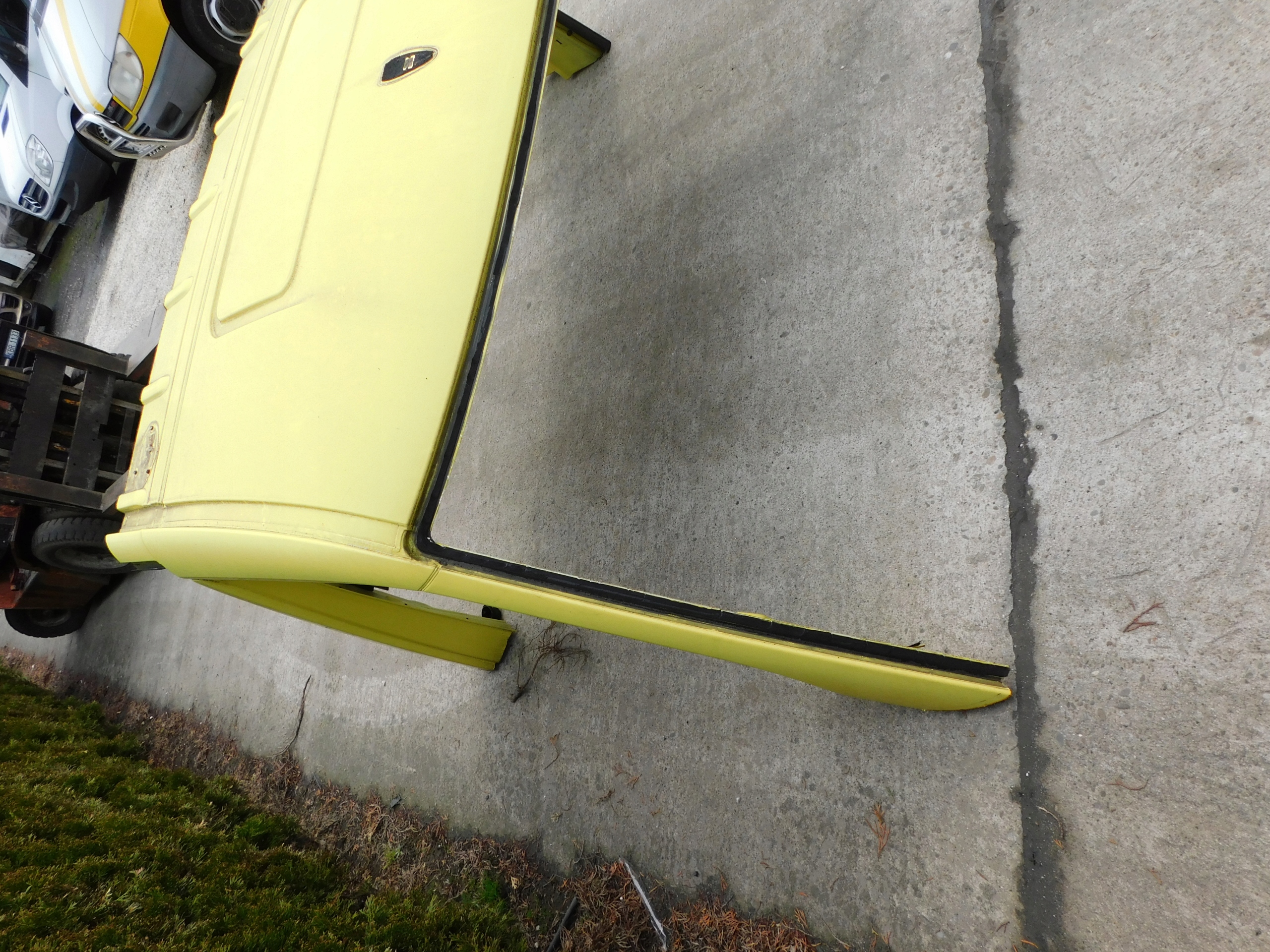dach vorne czapka niski blaszak Sprinter 906 VW Crafter OEM ZOLTY BDB