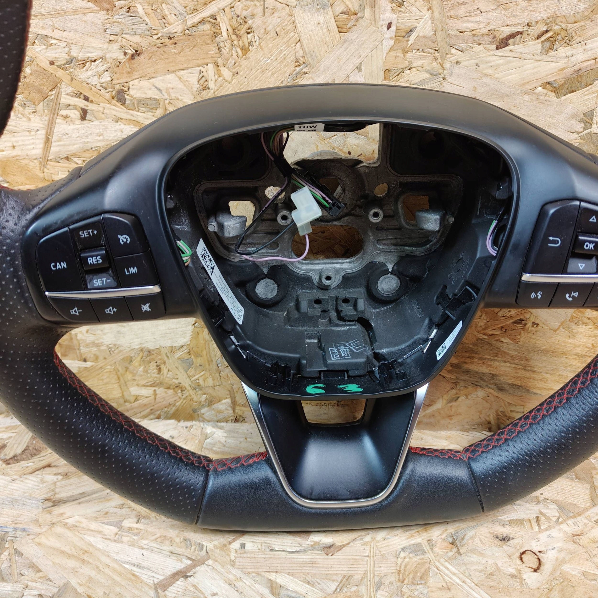 lenkrad Ford Fiesta 34264658B