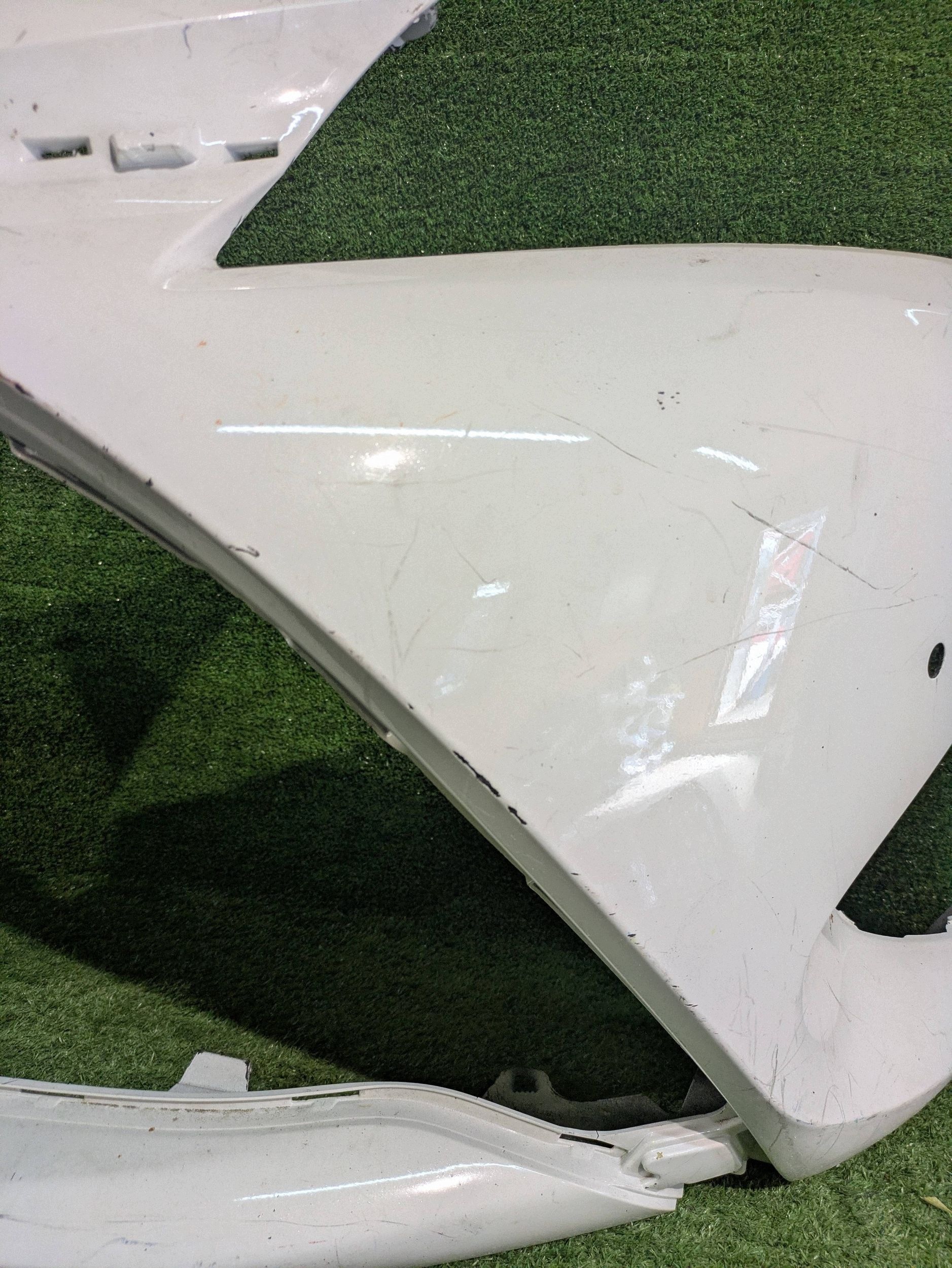front bumper front TOYOTA YARIS III LIFT 17- NR.Z9575