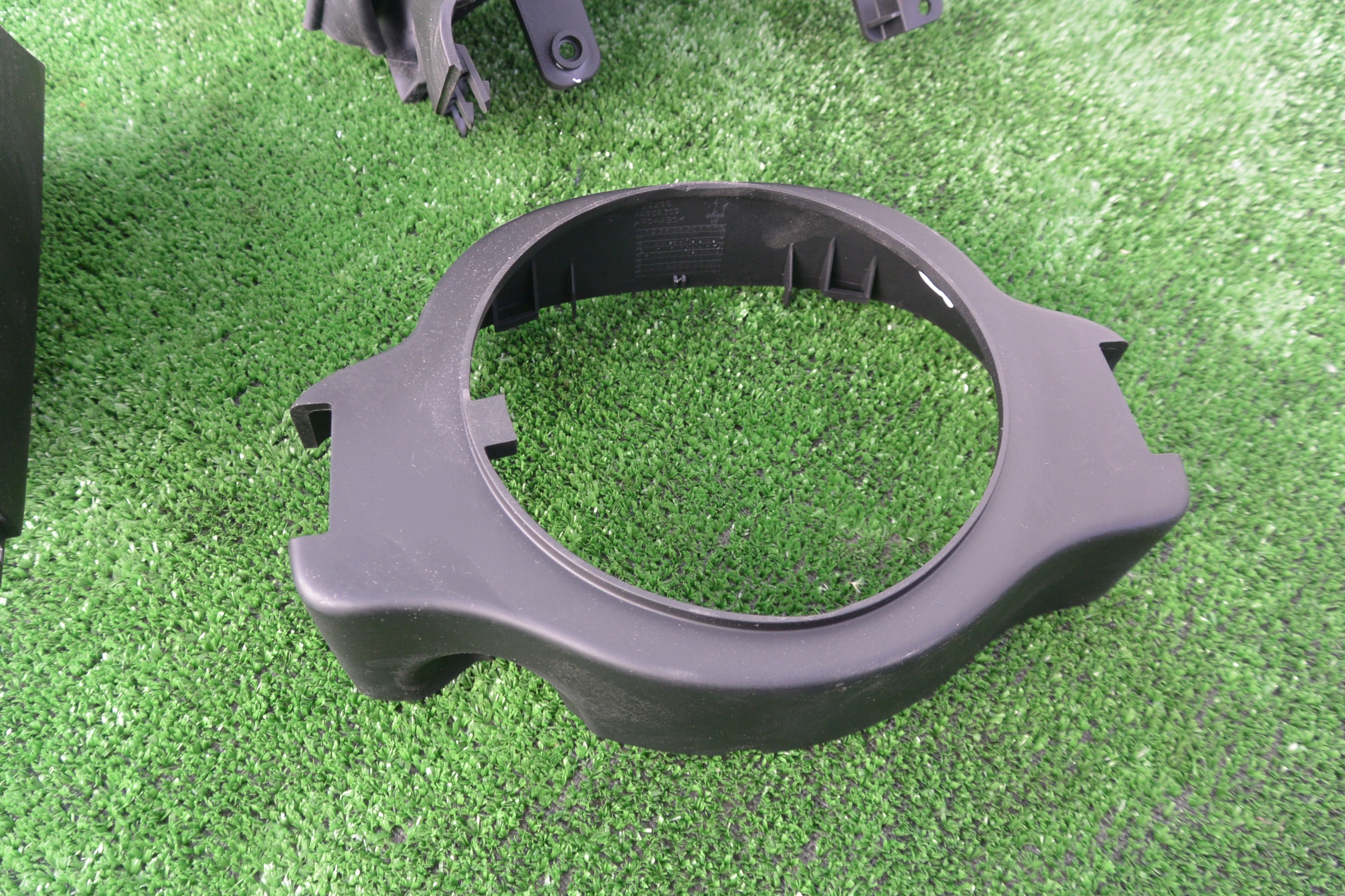BLENDE ABDECKUNG DES LENKRADS KPL MASERATI QUATTROPORTE VI UK