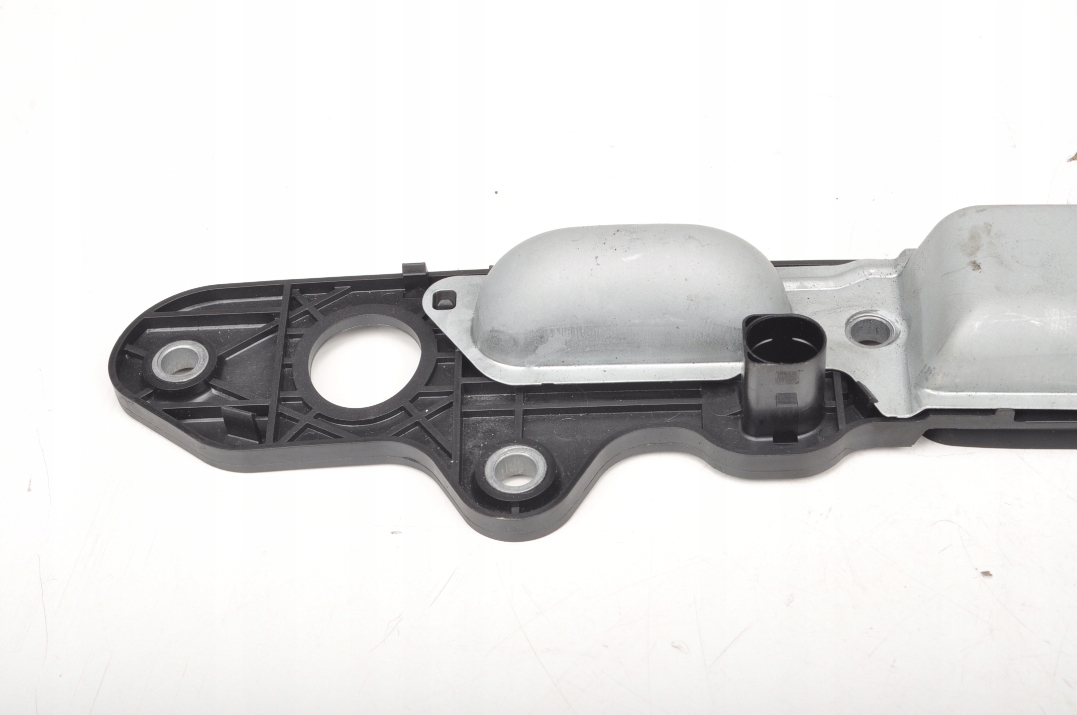 VOLKSWAGEN GOLF PLUS MIKROSTYK KLAPY 1T0827574L Part number 1T0827574L