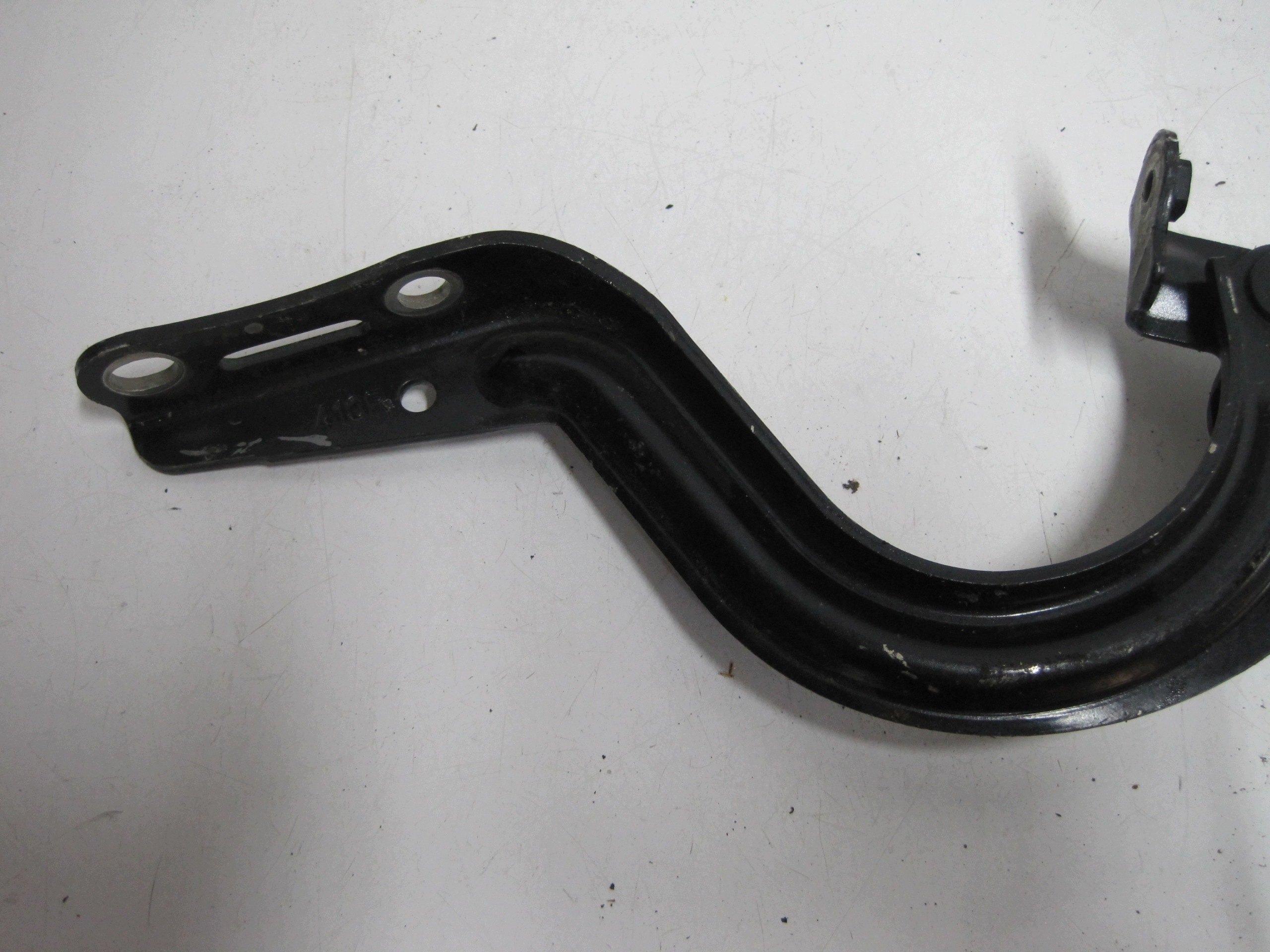 bonnet hinges right TOYOTA YARIS CROSS 23R