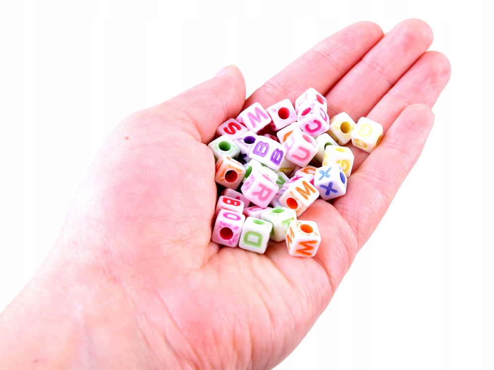 ZESTAW DO ROBIENIA BRANSOLETEK KORALIKI LITERKI Bohater / Bajka brak