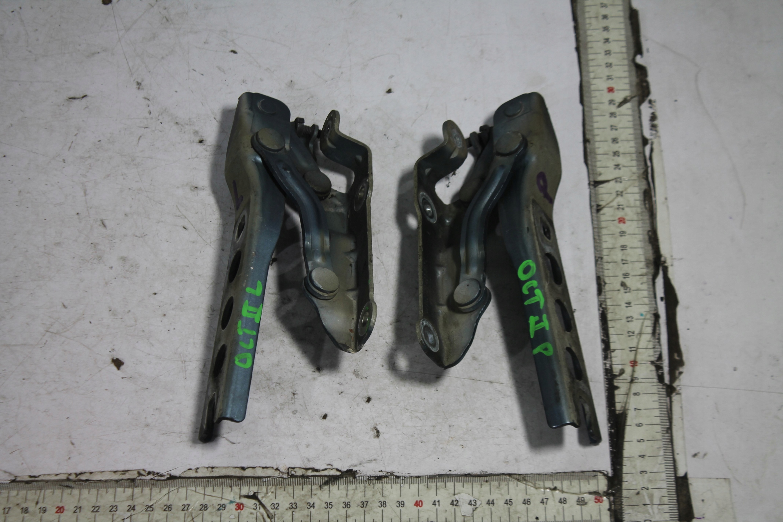 hinge bonnet hinges KOMPLET 9154 OCTAVIA II 04-13