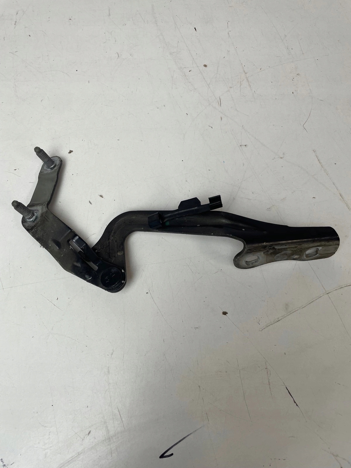 hinge bonnets front front left Ford Galaxy MK3