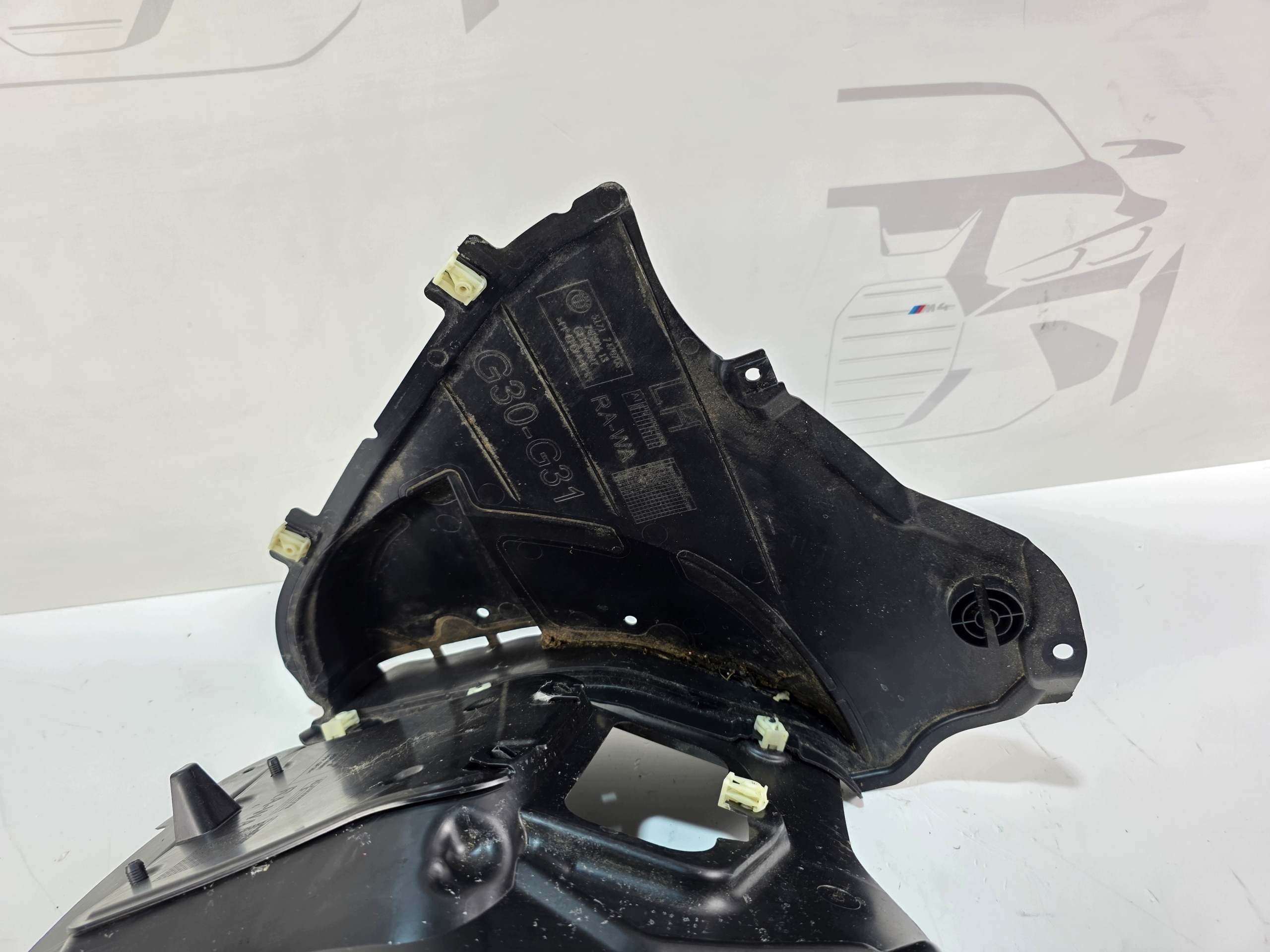 mudguard left front part front BMW 5 G30 G31 LCI 7340199 7478703