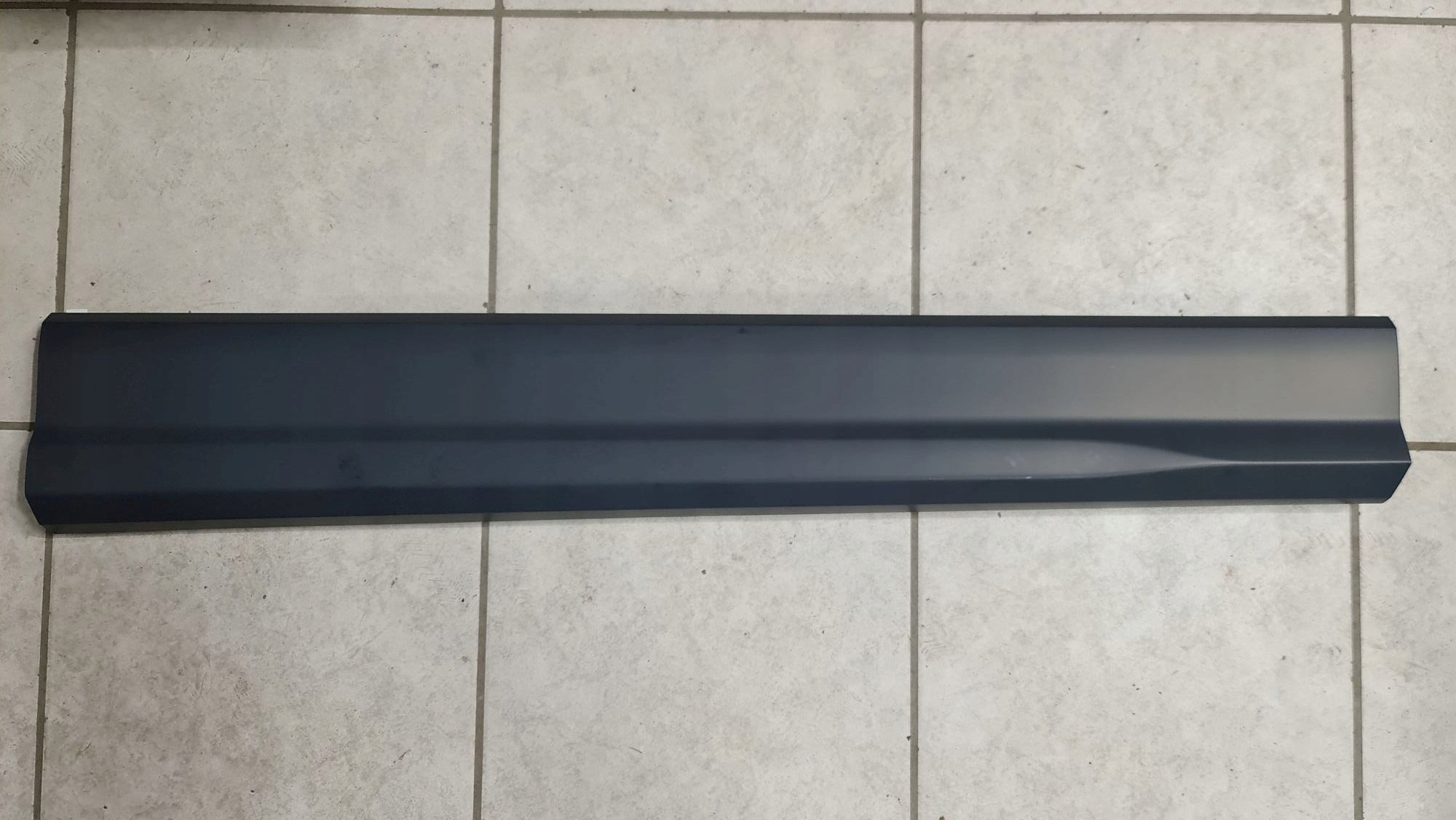 moulding for door right front AUDI Q2 2016R->