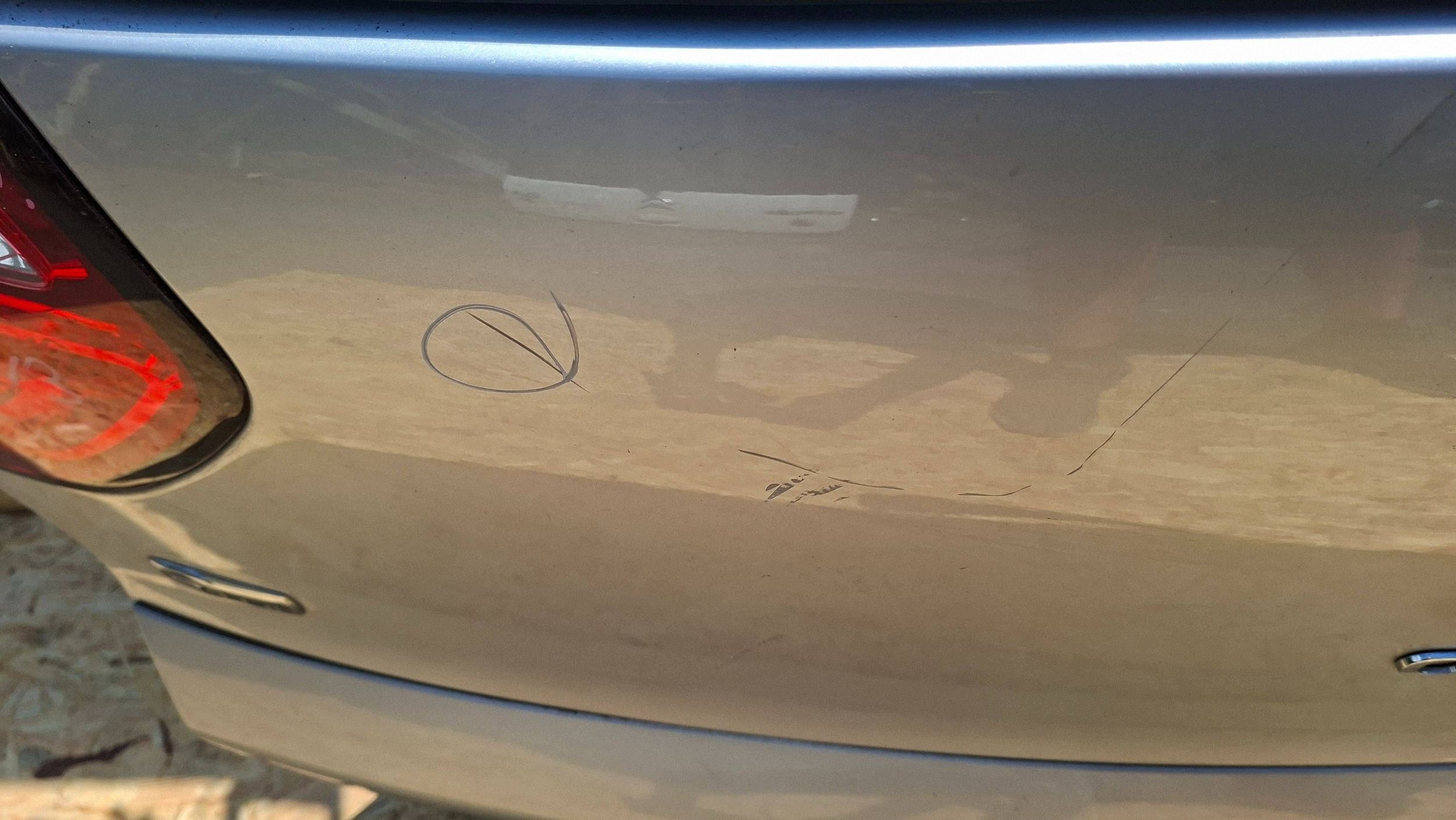 trunk door boot CITROEN C4 PICASSO and LIFT 2011-2013