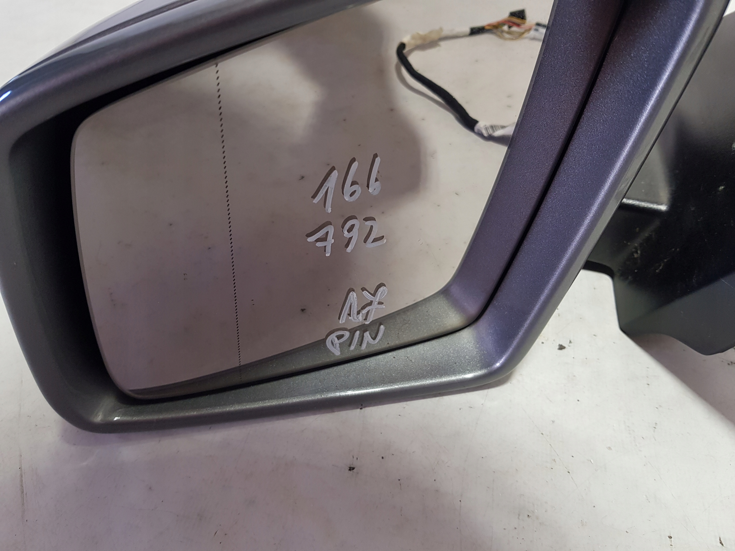 mirror left MERCEDES ML W166 C792 792 17 PIN A1668100916