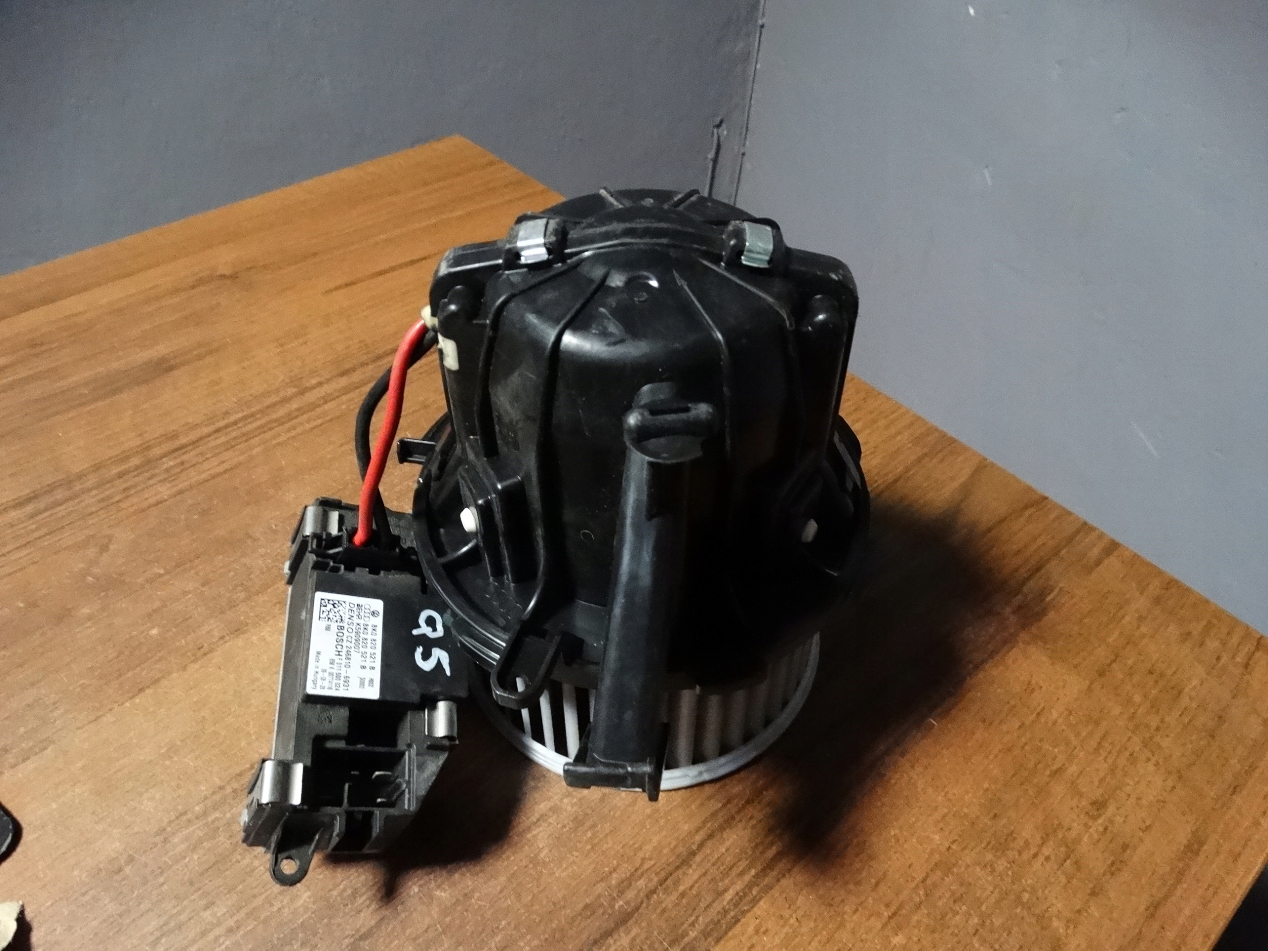 IDEAL ventilátor topení AUDI Q5 A4 A5 B8 1
