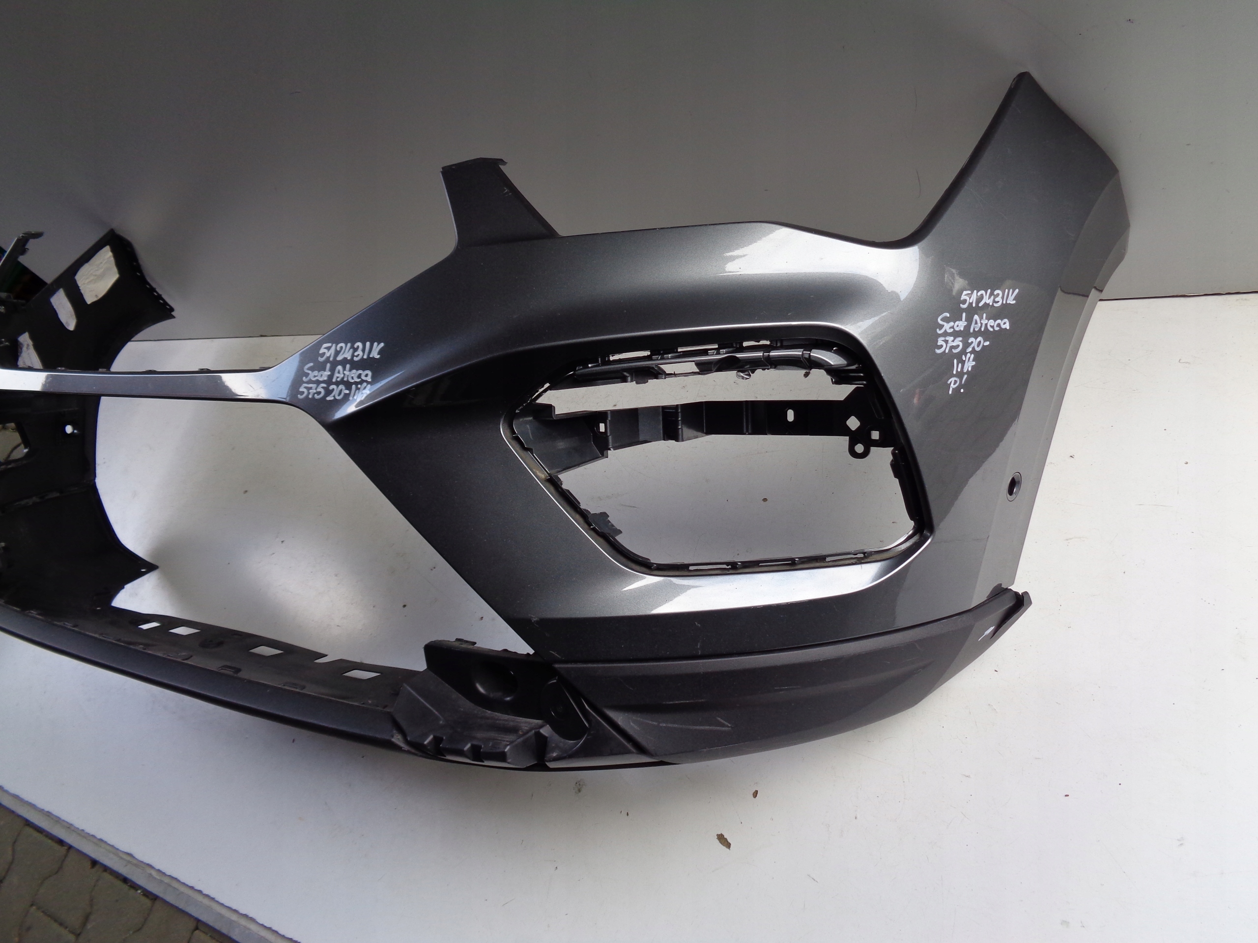 front bumper SEAT ATECA 575 20- LIFT NR 51243